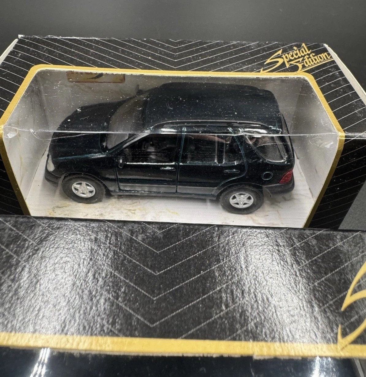 MAISTO DIECAST BLACK SPECIAL EDITION
