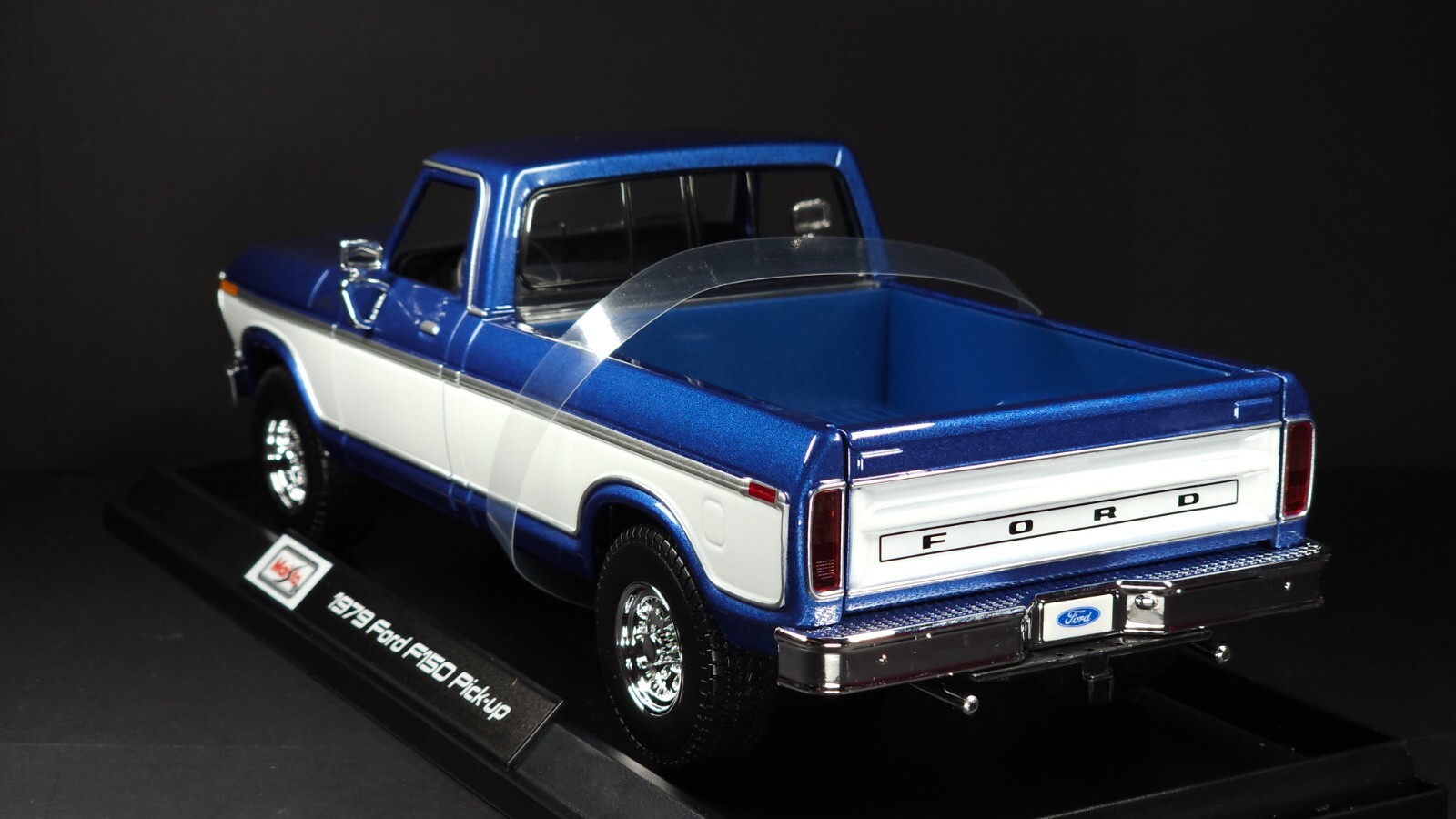 1979 Ford F150 Pick-up Blue Maisto 1:18 New Exclusive Style Special Edition