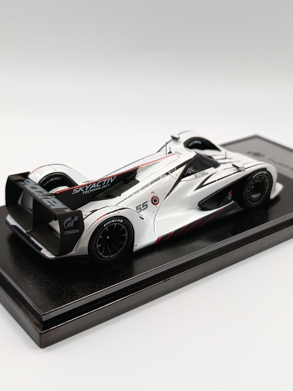 Modellers 1/43 Mazda LM55 Vision Gran Turismo – Atmospheric White MD43005 Rare!!