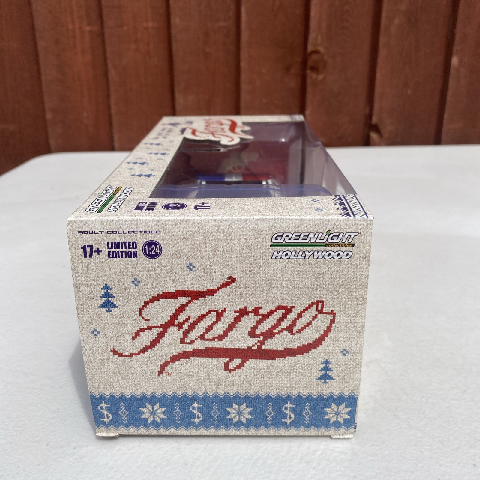Greenlight Fargo 2006 Ford Crown Victora 1:24 Scale 84153 Hollywood Series