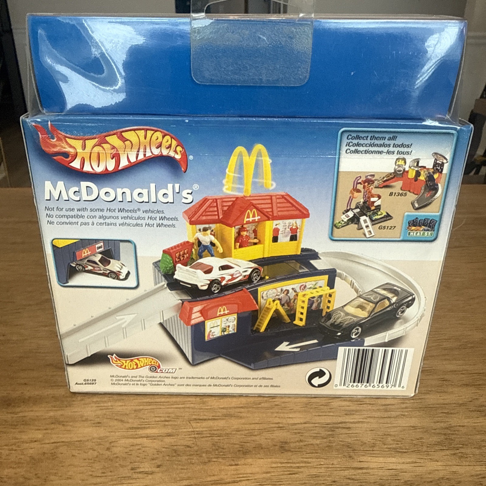 McDonald’s 2004 Hot Wheels Heat st. Set 2004 Unopened Box