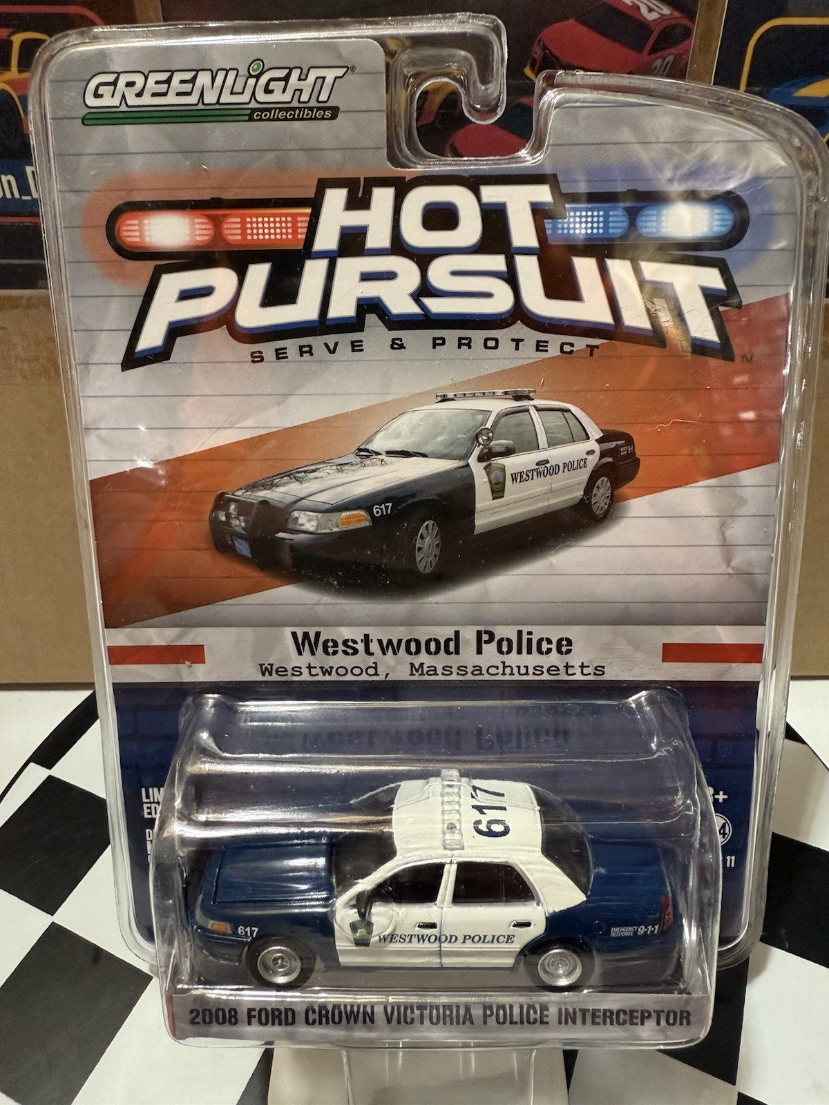 Hot Pursuit Westwood Police 2008 Ford Crown Victoria Interceptor 1/64 Series 11