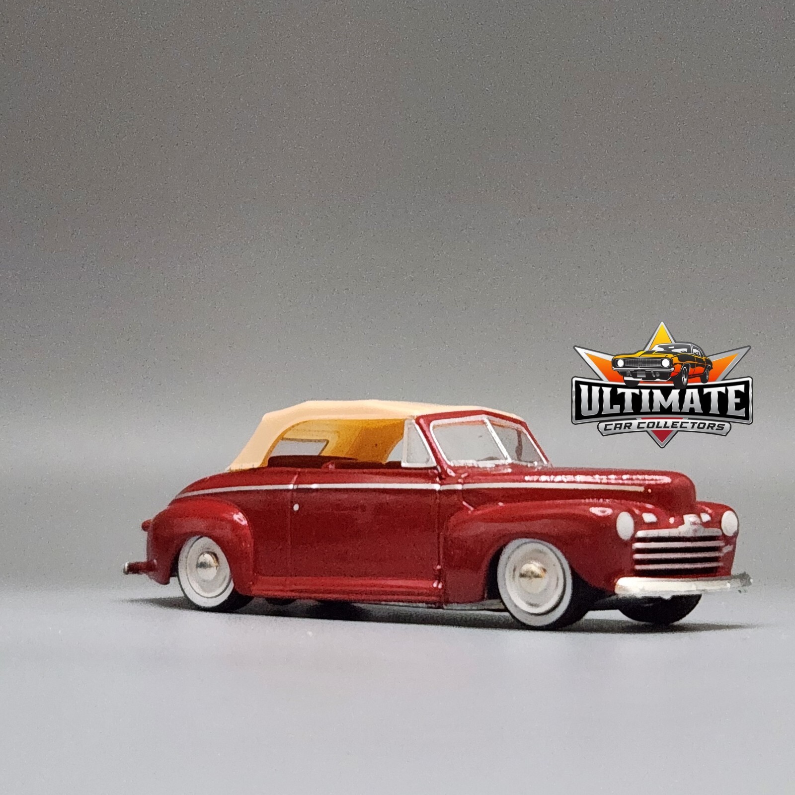 1946-1955 Ford Super Deluxe Collectible 1/64 Scale Diecast Model Collector Car