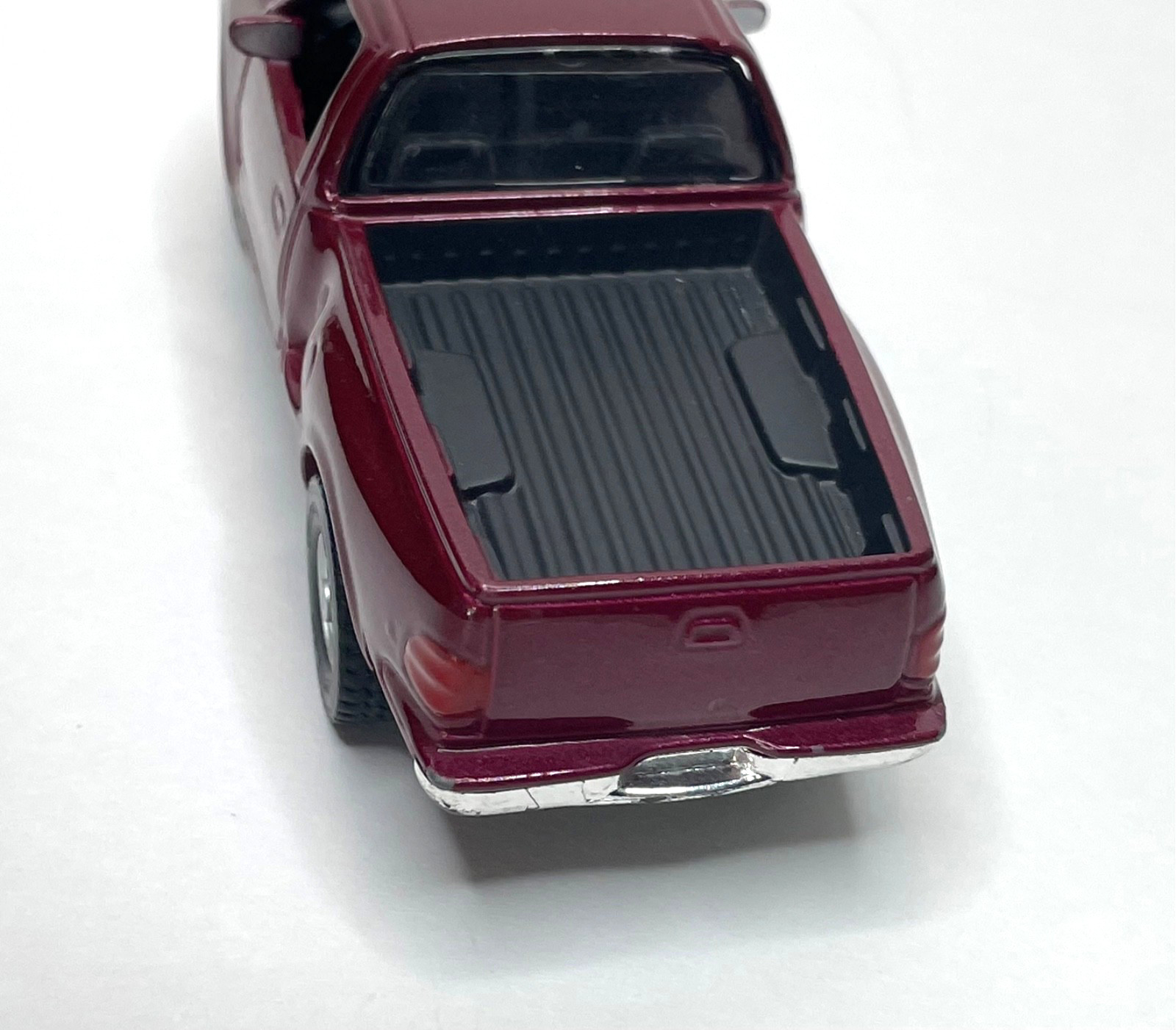 MAISTO 1998 FORD F SERIES PICKUP TRUCK 1/46 SCALE DIECAST METAL MAROON
