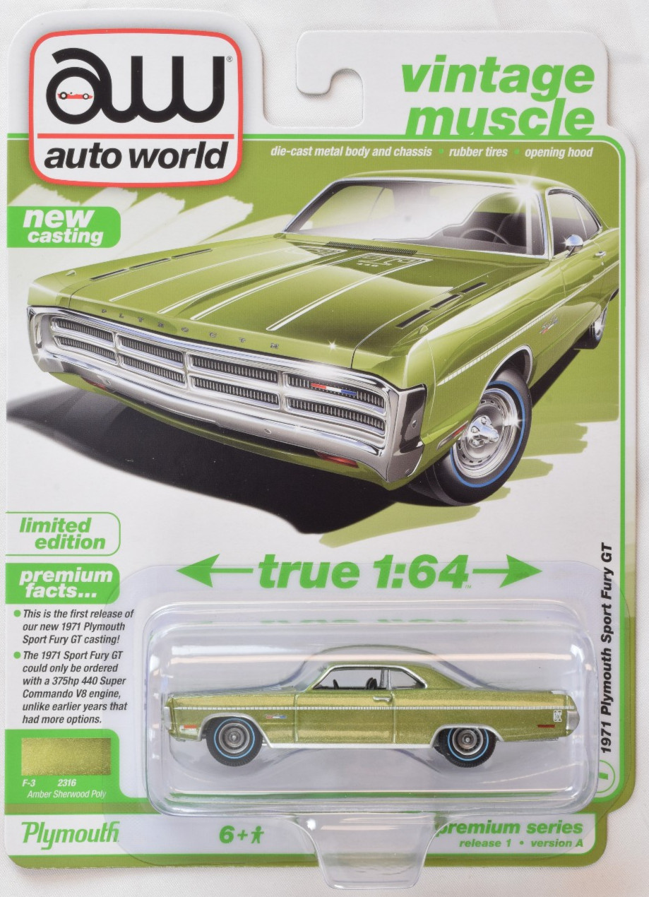 Auto World Vintage Muscle Amber Sherwood Poly 1971 Plymouth Sport Fury GT 1:64