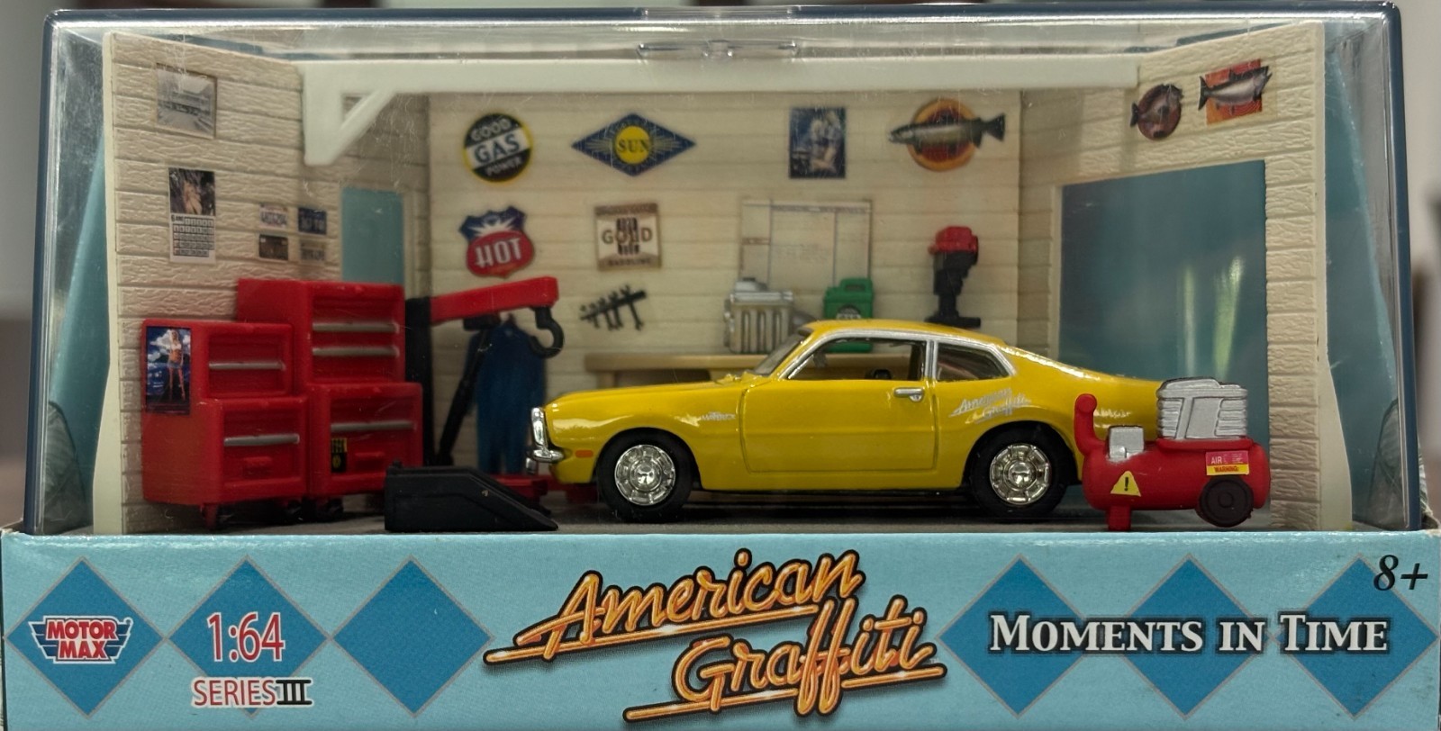 Motor Max American Graffiti Series III Diecast Lot 1:64 Dioramas 1:43 Cars 10 pc