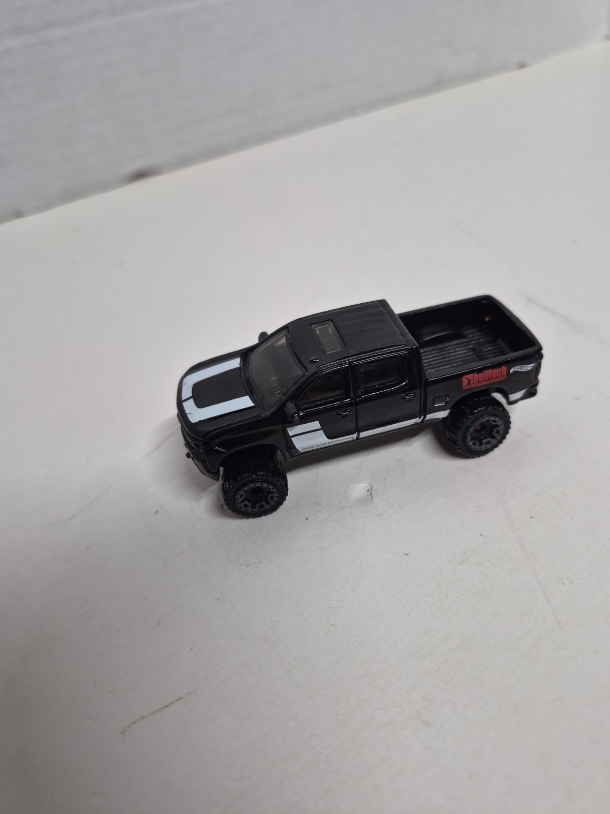 Hot Wheels Assorted 6 In All Diecast Cars Used Good Condition