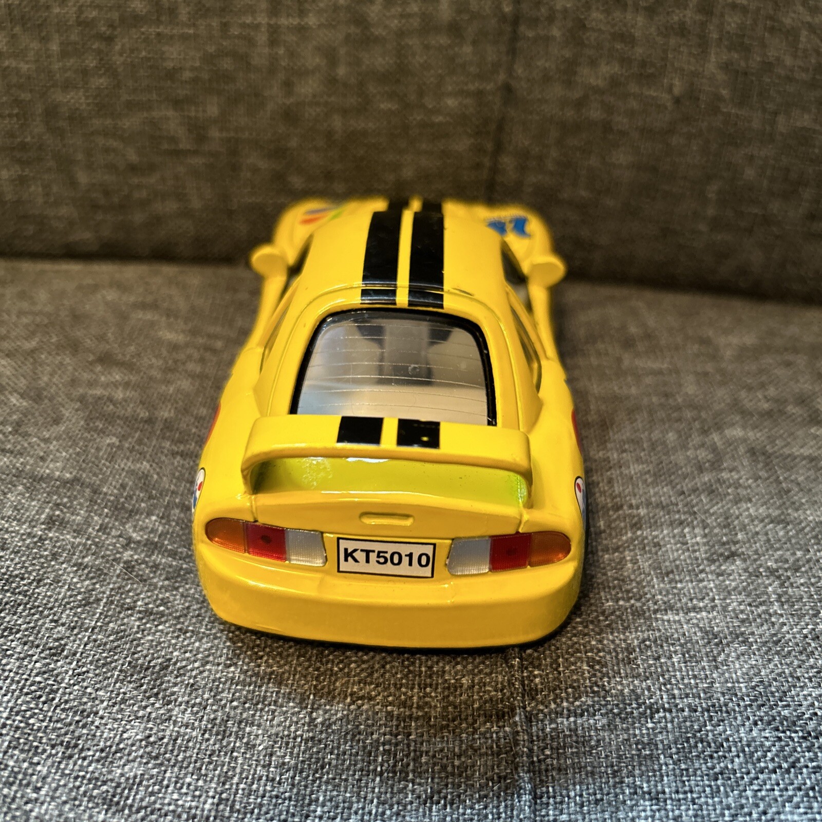 Kinsfun 3 Turbo Racer Pullback Die-Cast Toy Car Kintoy Champion 5” Turbo Yellow