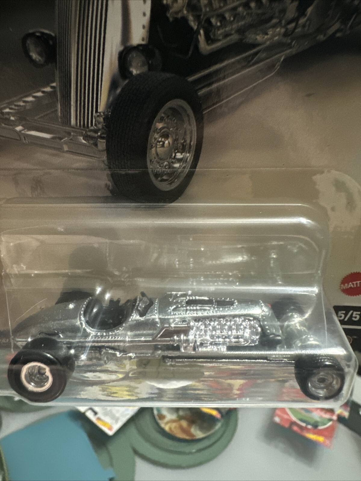 Hot Wheels Premiums Tank Car – Silver (HCJ85)