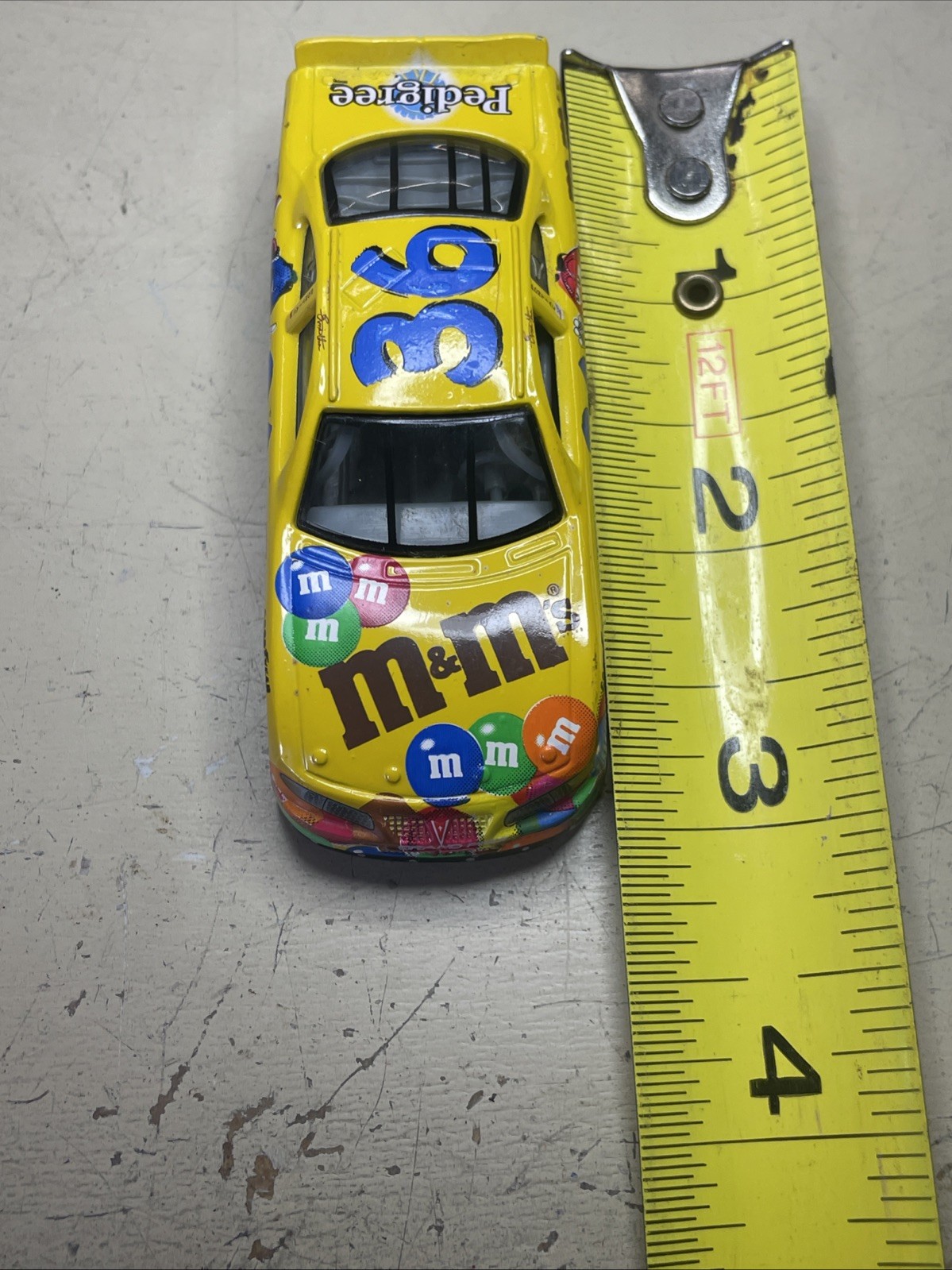 2000 racing champions inc #36 nascar M&M’s car loose diecast 1:64