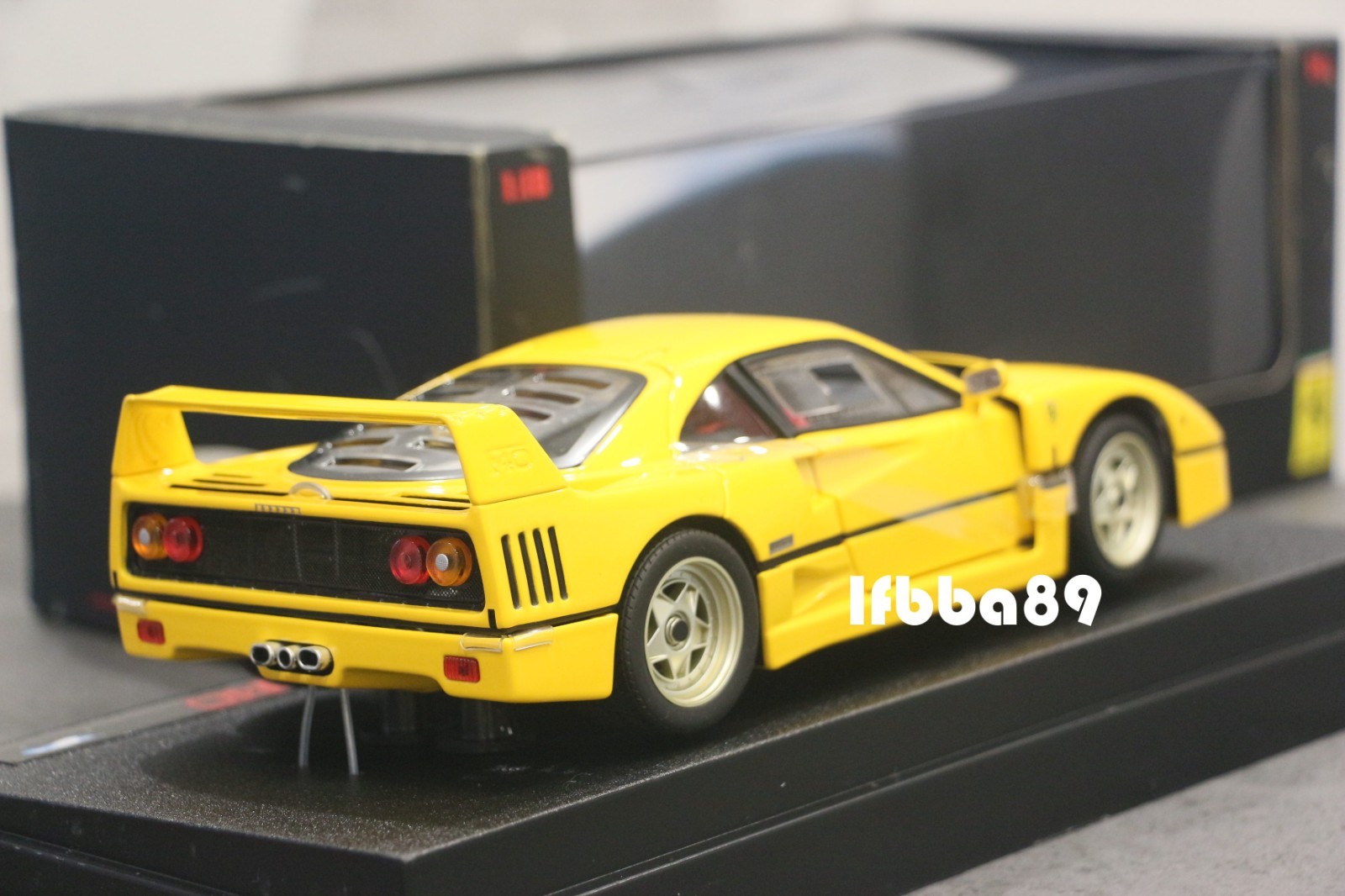 HOTWHEELS ELITE 1/18 FERRARI F40 YELLOW 法拉利精細版 黃 全新未拆 BRAND NEW UNOPEN