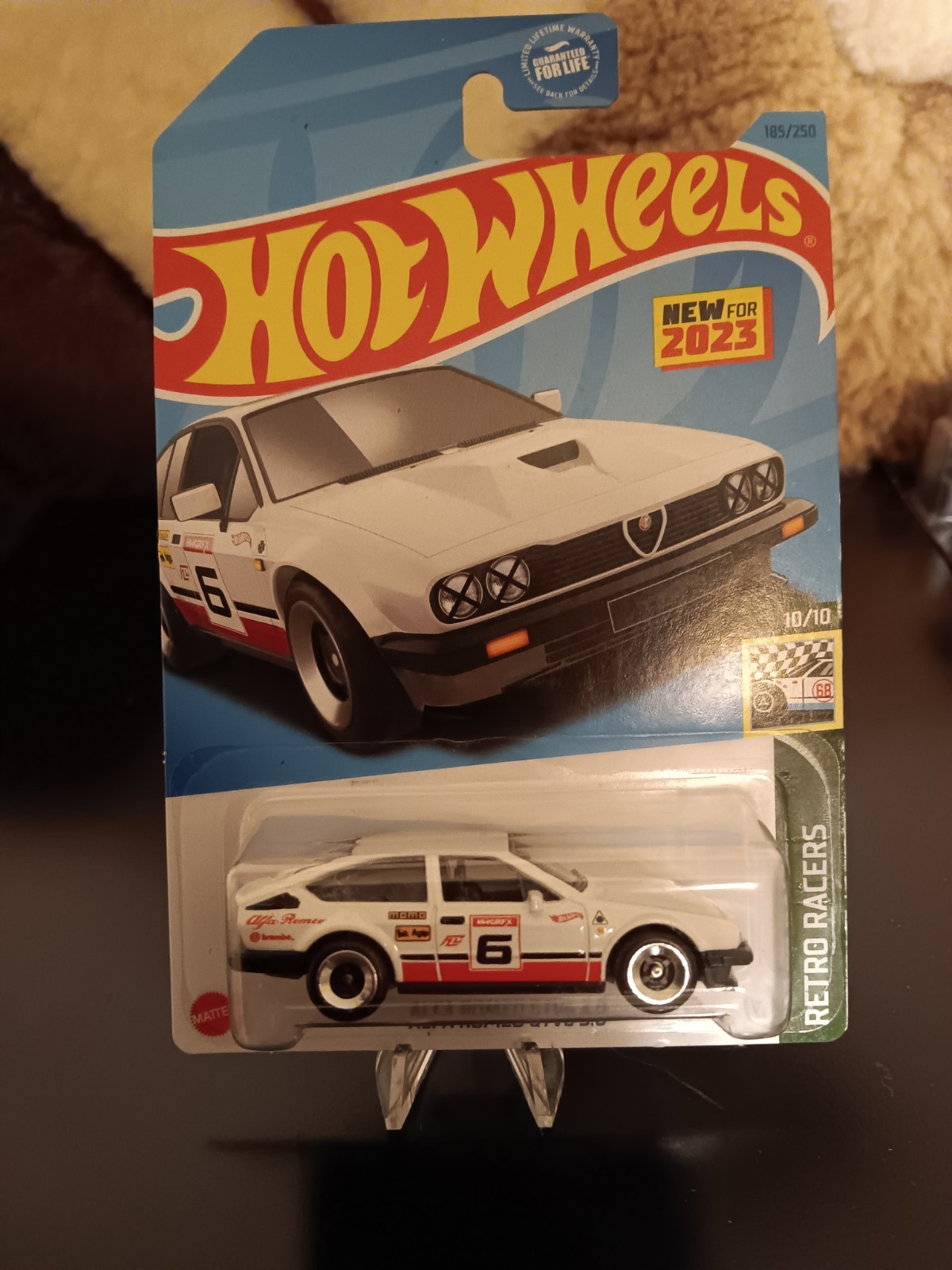2023 Hot Wheels Retro Racers 10/10 White Alfa Romeo GTV6 3.0 #185 1:64 Scale Car