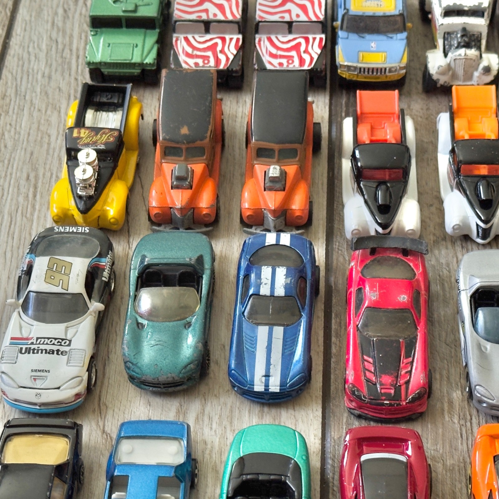 Hot Wheels Matchbox Unbranded Mixed Diecast & Plastic Cars Trucks Lot of 47