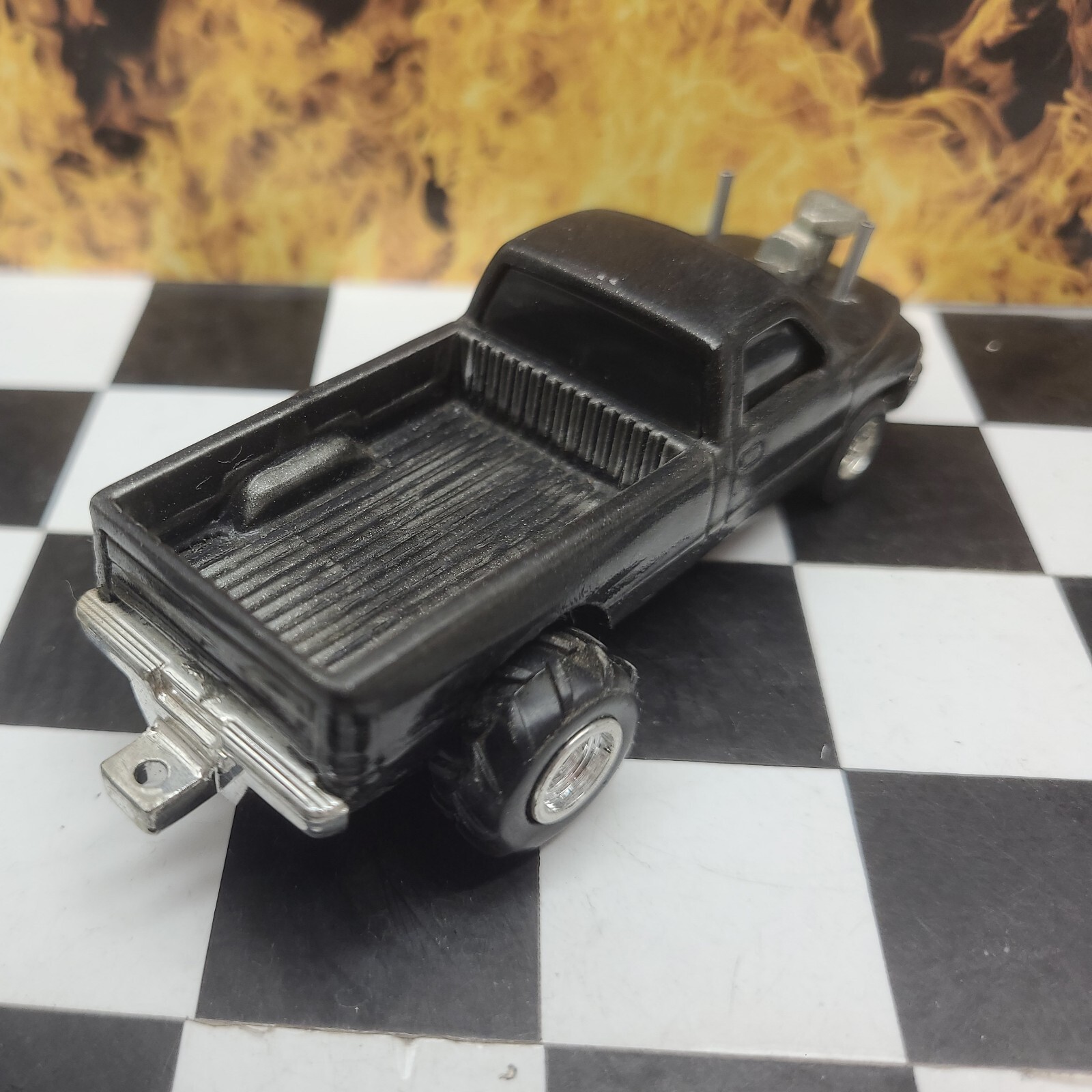 CUSTOM BUILT 1:64 2nd Gen DODGE HOT ROD Pro PULLING TRUCK Pull Puller Ertl 2wd