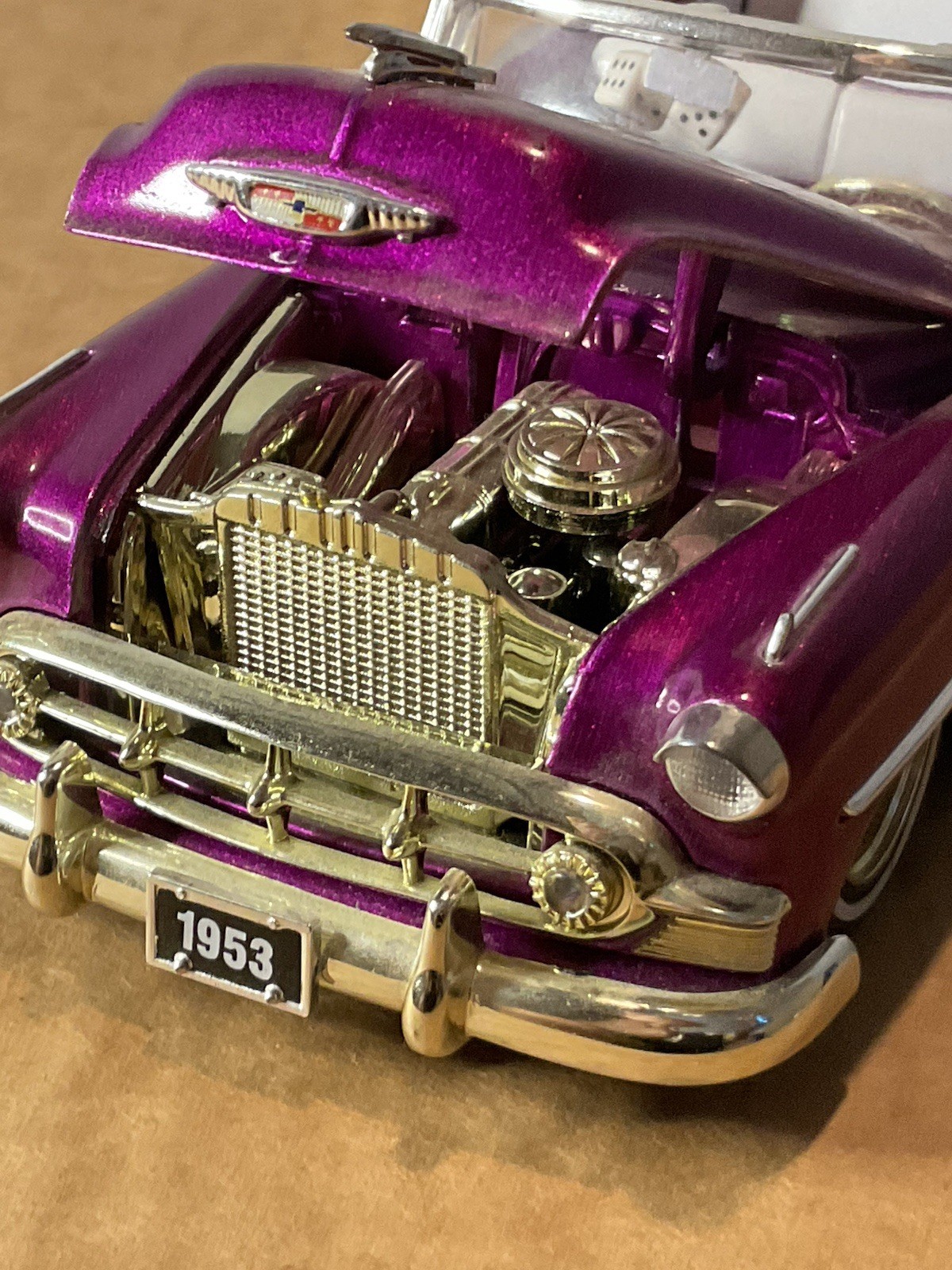 Jada Street Low 1:24 LOWRIDER 1953 Metallic Purple Chevy Bel Air Conv. Die cast