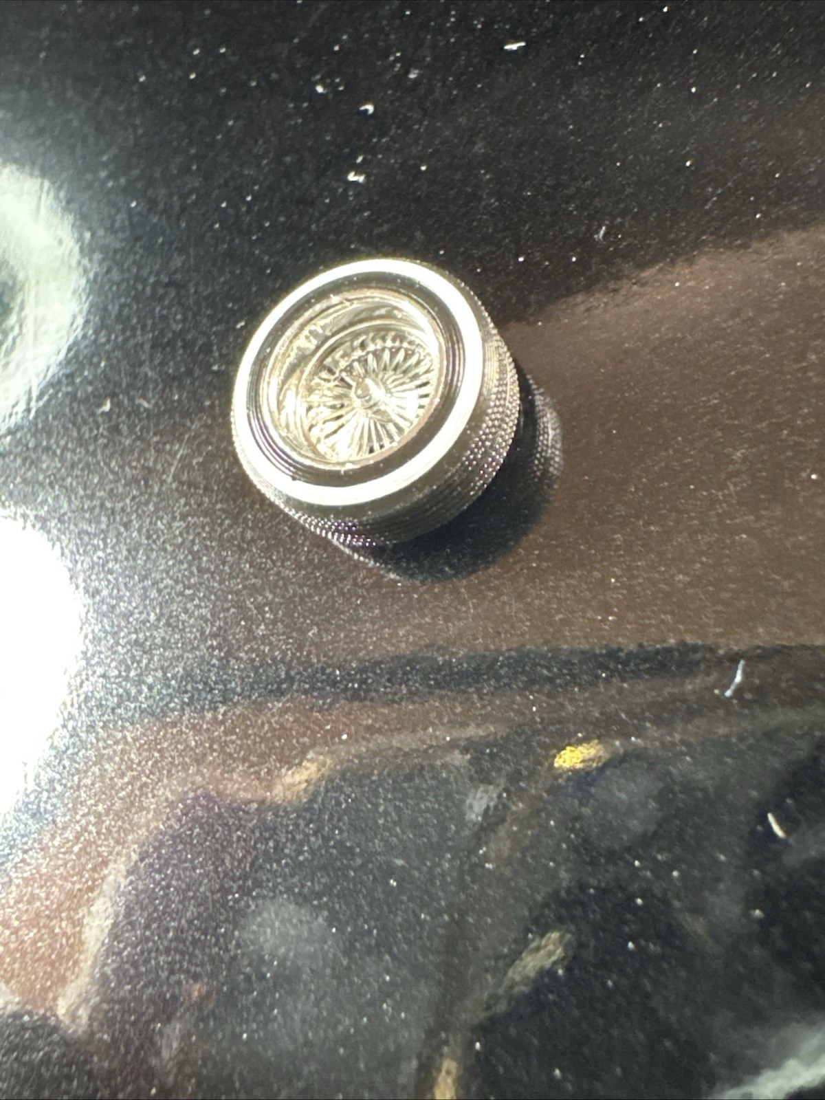 1/64 Lowrider Spoke Wheels With White Wall Tires and 2 Prong Knock Offs “NO CAR”