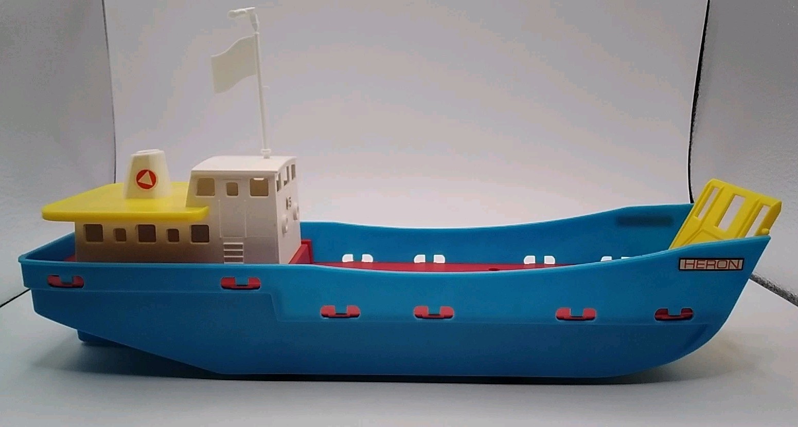 Matchbox Car-Ferry G-7 w/box, flag, paper 1971 – CARS MISSING!