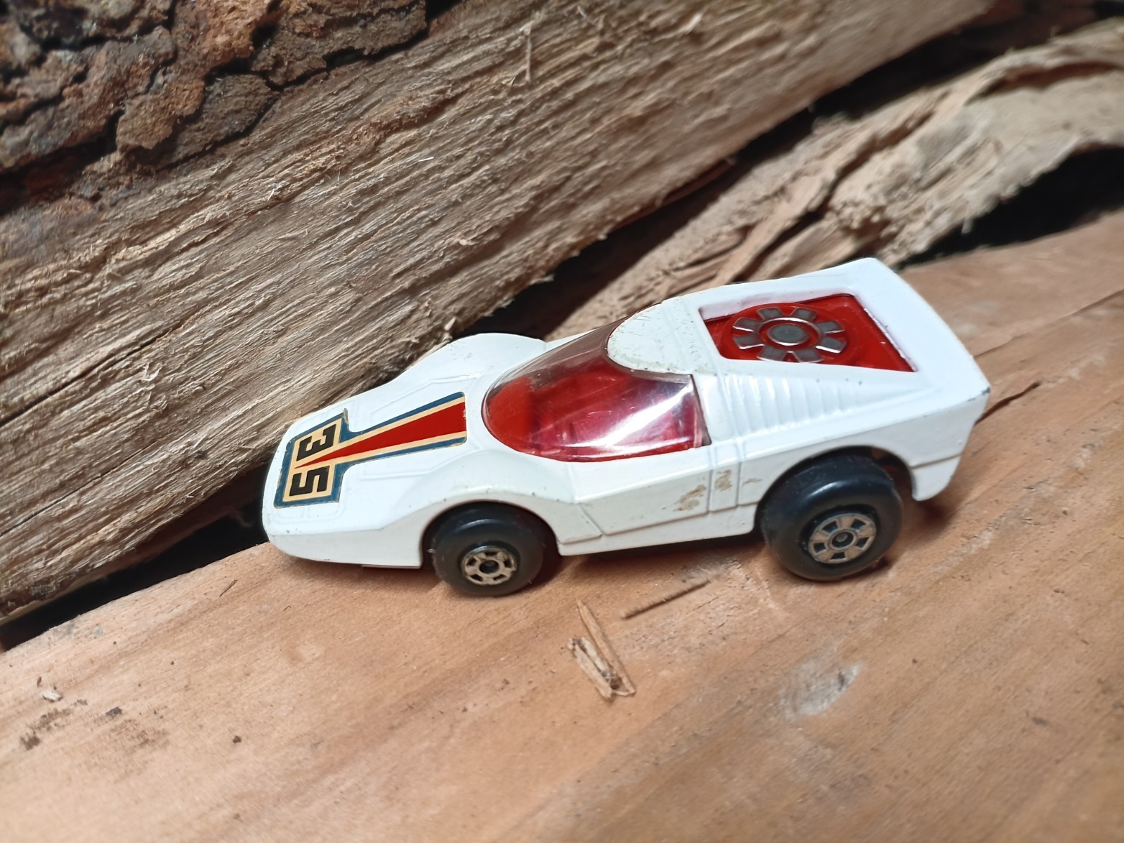 Lesney Matchbox Rolamatics Fandango No.35 1975 White United Kingdom