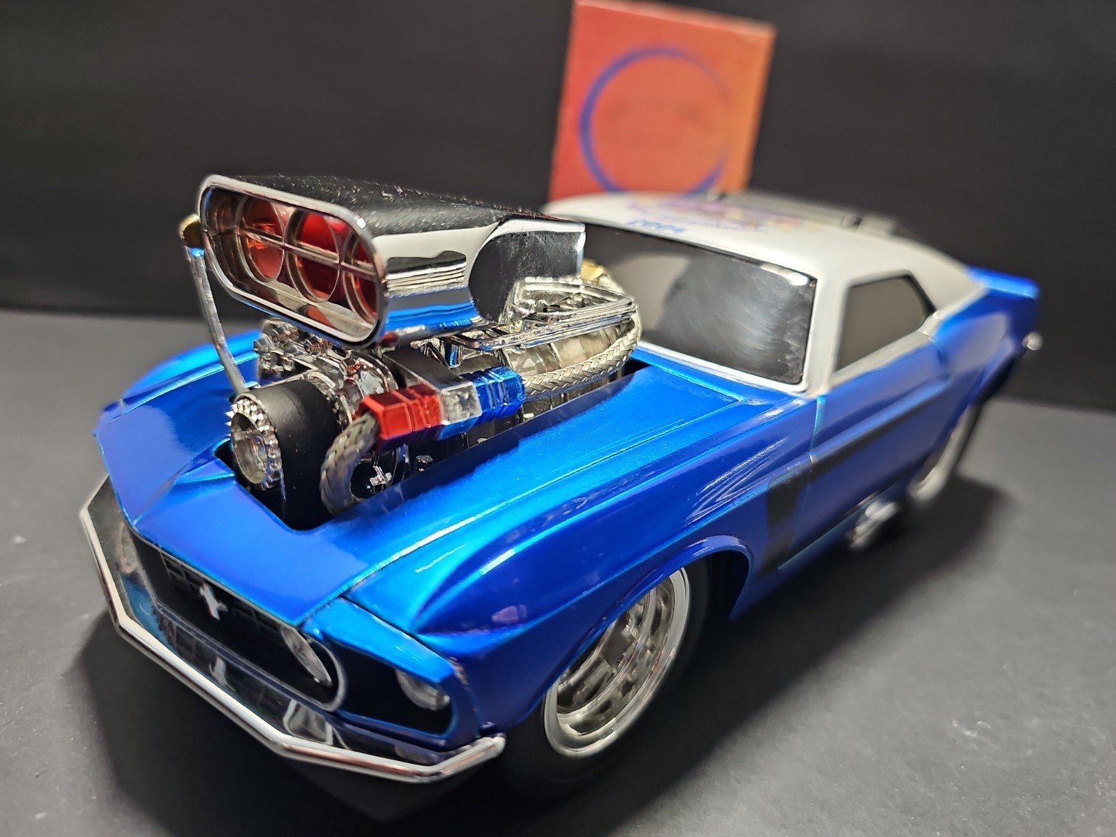 Vntg 2004 Muscle Machines 1969 Ford Mustang Vote America 1:18 Diecast Car NO BOX
