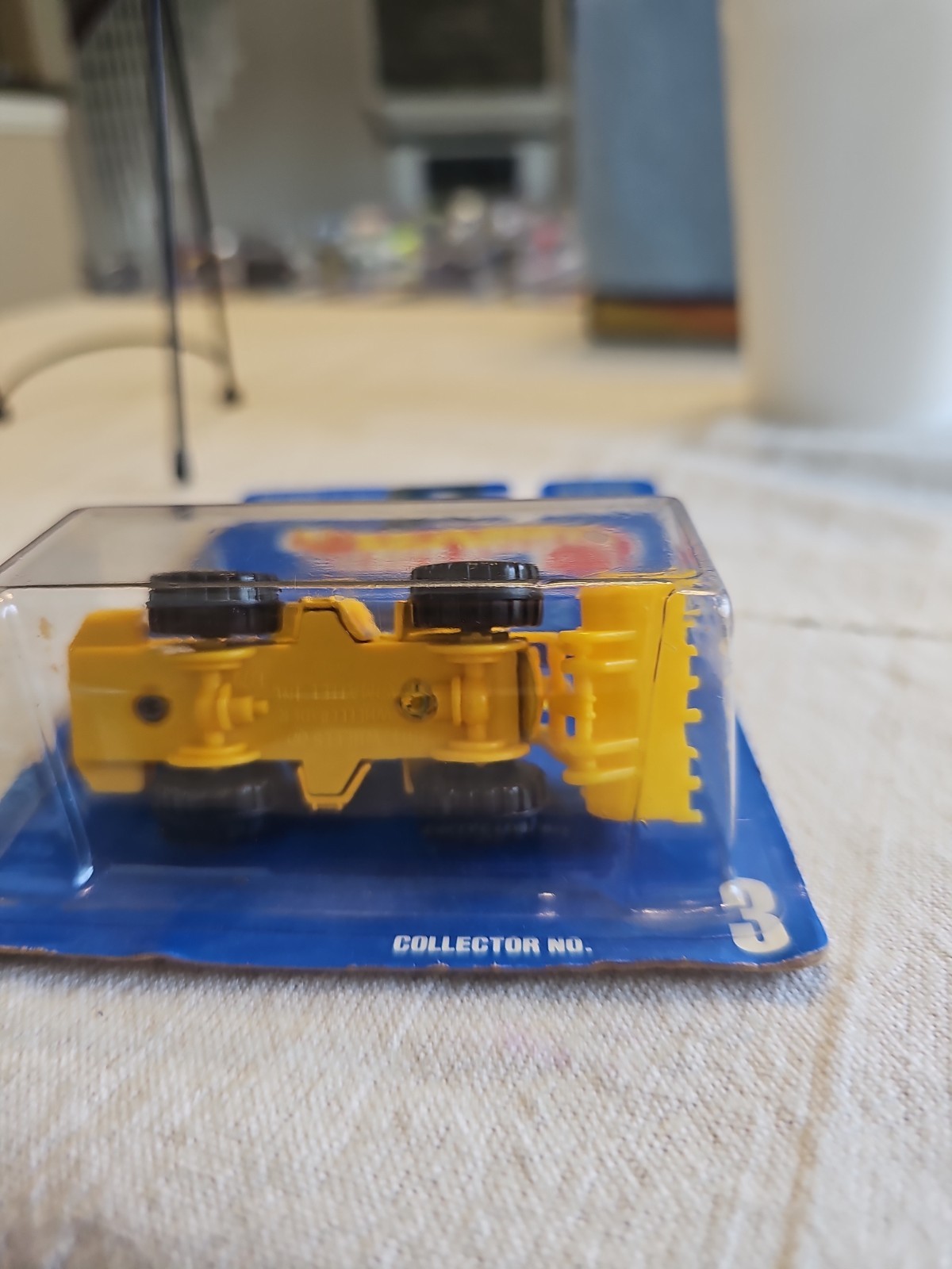 1992 Hot Wheels WHEEL LOADER No. 1173. Collector # 3
