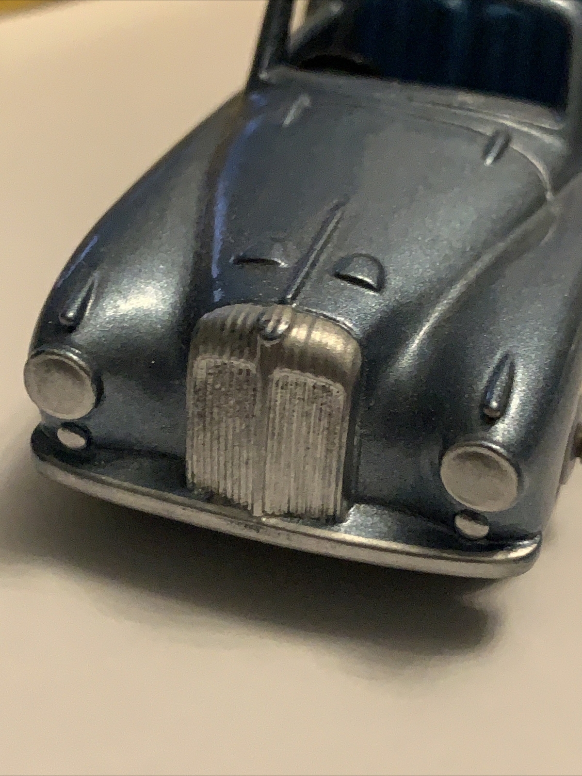 ODGI TOYS OF YESTERDAY 907 CAR MODEL: DAIMLER CONQUEST IN BLUE