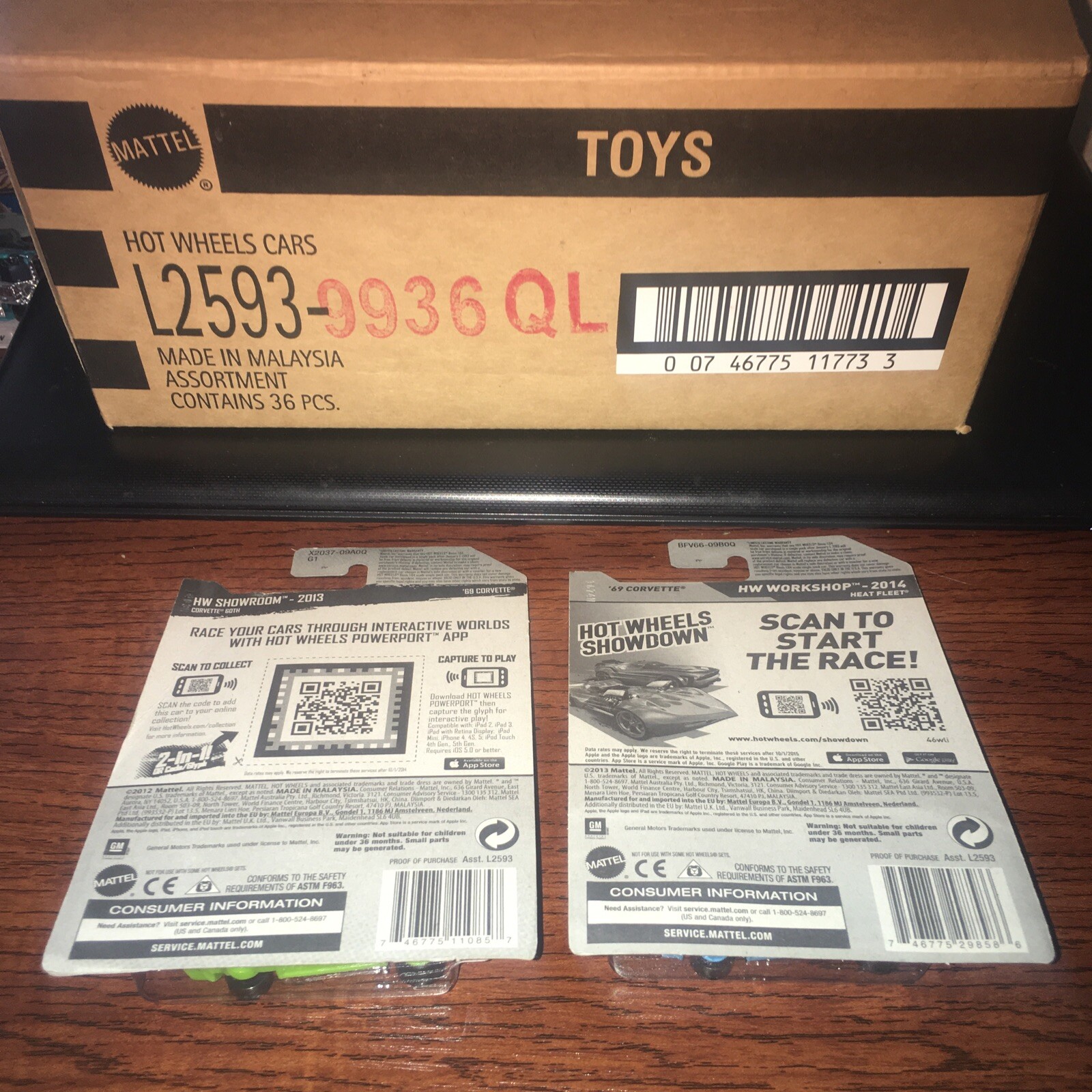Hot Wheels HW Showroom ’69 Corvette Green & Blue Kmart KDays Color Exclusive Lot