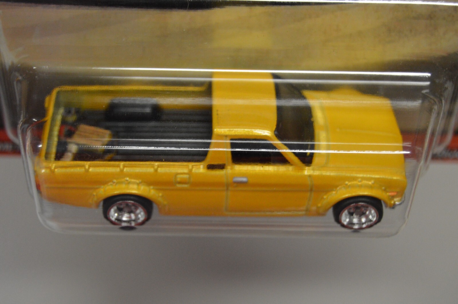 Hot Wheels JH3 Japan Historics White Mazda Cosmo + Yellow 75 Datsun Sunny Truck