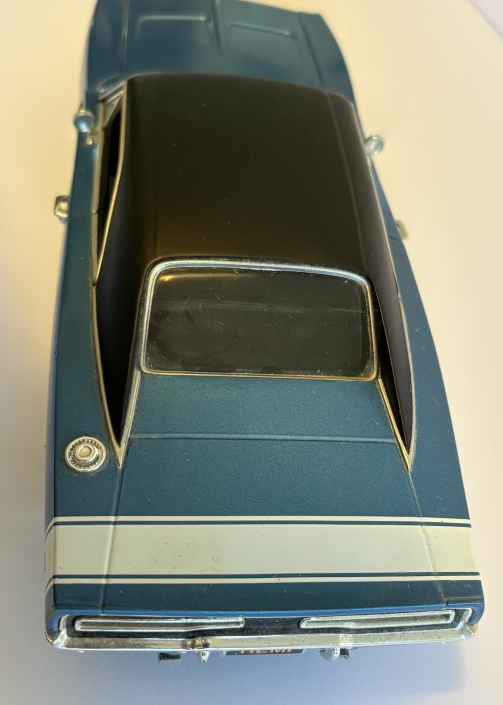 Mattel Hot Wheels 1969 Dodge Charger R/T Blue/Black 1:18 Diecast Car