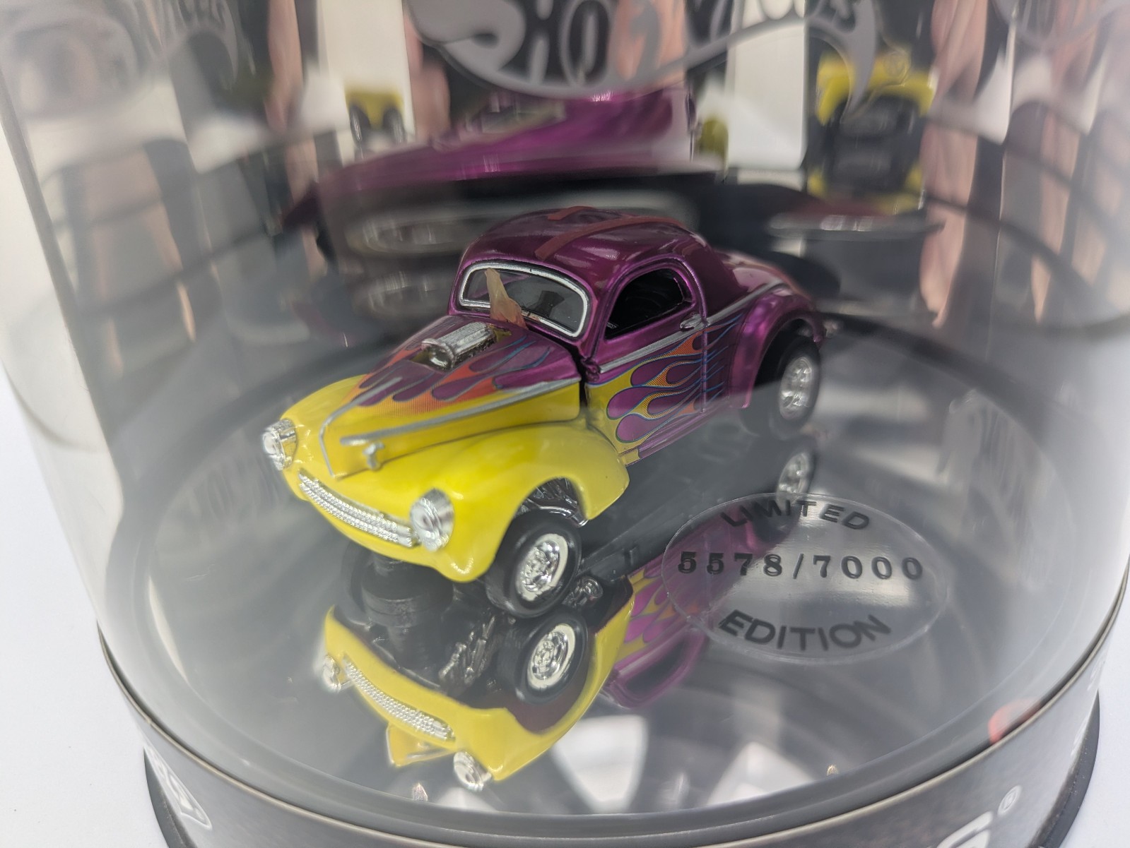 Hot Wheels 2005 Street Rods #2 of 4 – 40 Willys Oil Can Purple Yellow NEW