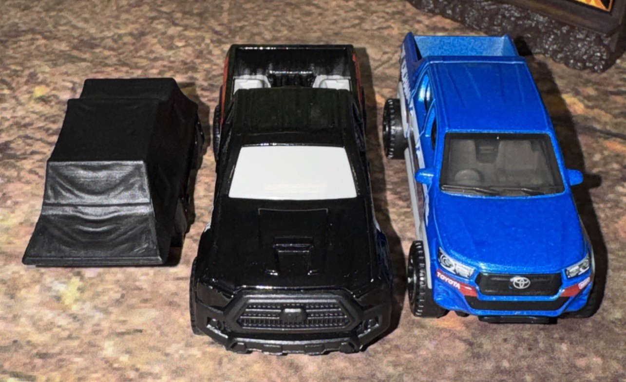 Matchbox 2016 Toyota Tacoma w/ Removable Top & Helux Yokohama Off Road II NLFFP