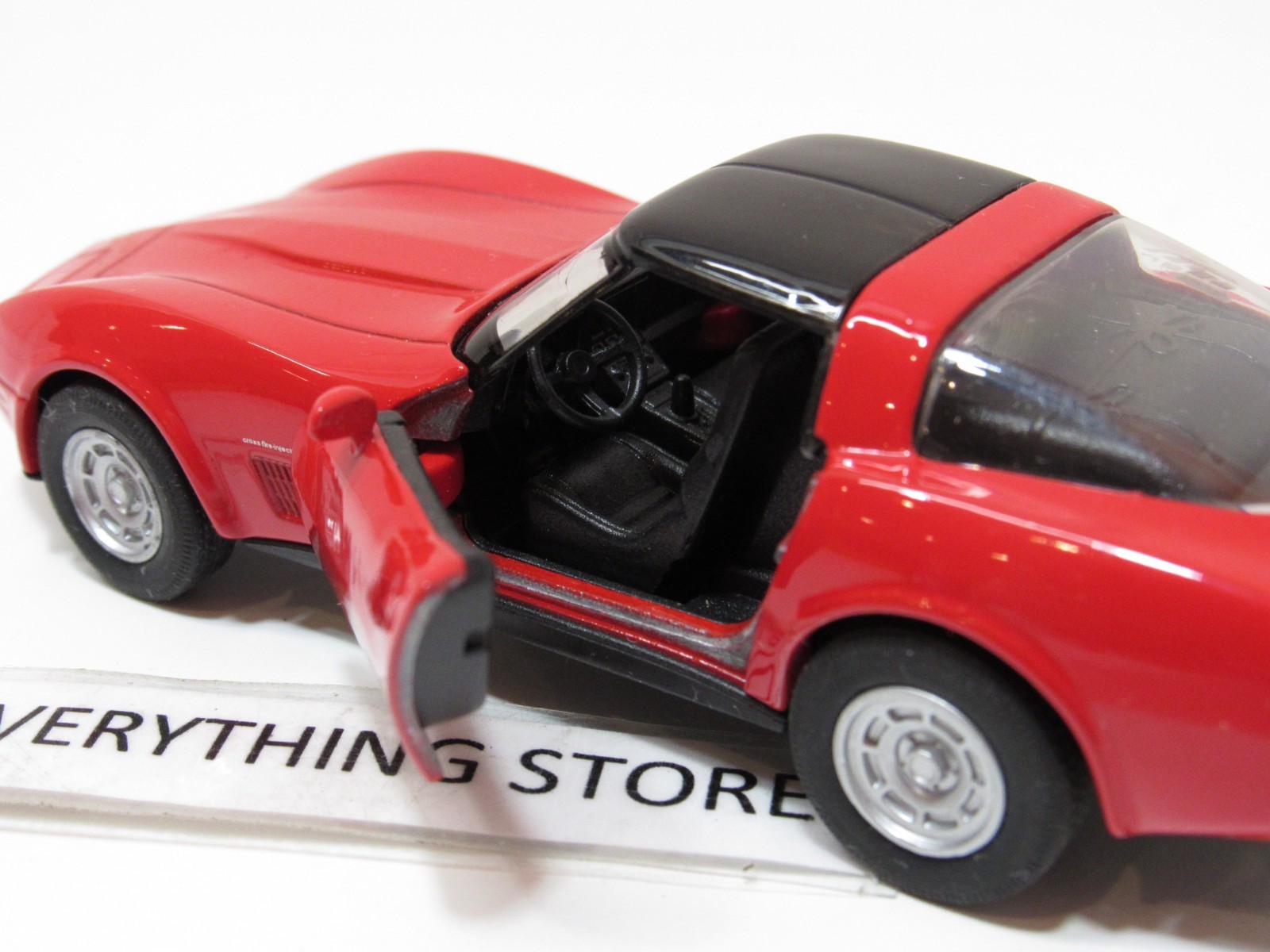 WELLY 82 CHEVY CORVETTE 4.75 INCHES LONG BRIGHT RED 43716 NO BOX FREE SHIP