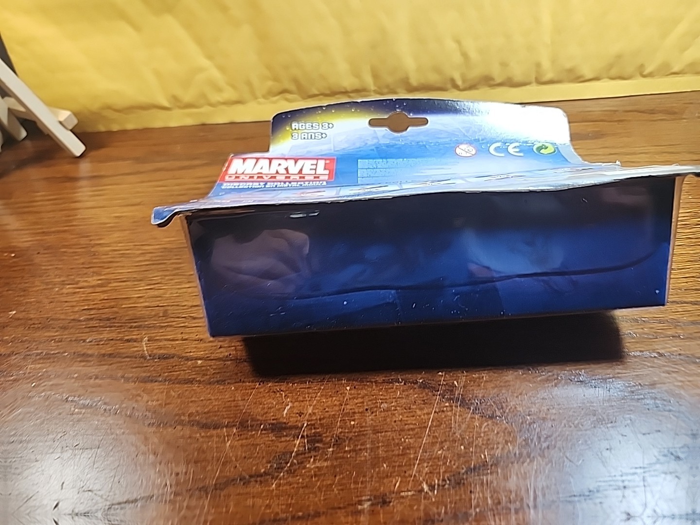 Marvel Universe Versus THOR vs LOKI New Die Cast