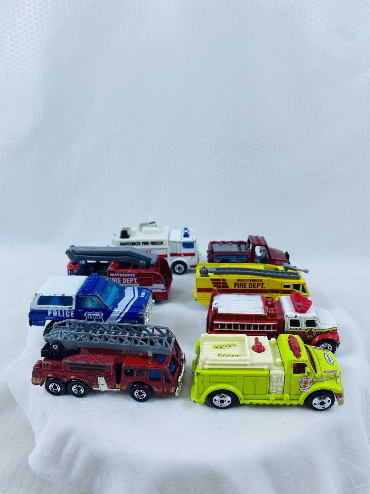 Lot of 8 Matchbox DieCast 1/64 Police, Fire, Rescue Trucks