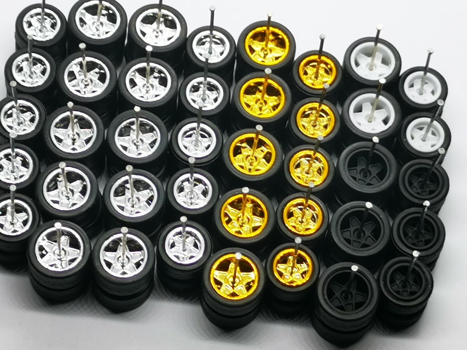 5 Star 10/ 12 mm 4 colors MIX Long Axle 1:64 Rubber Tires 20 Sets