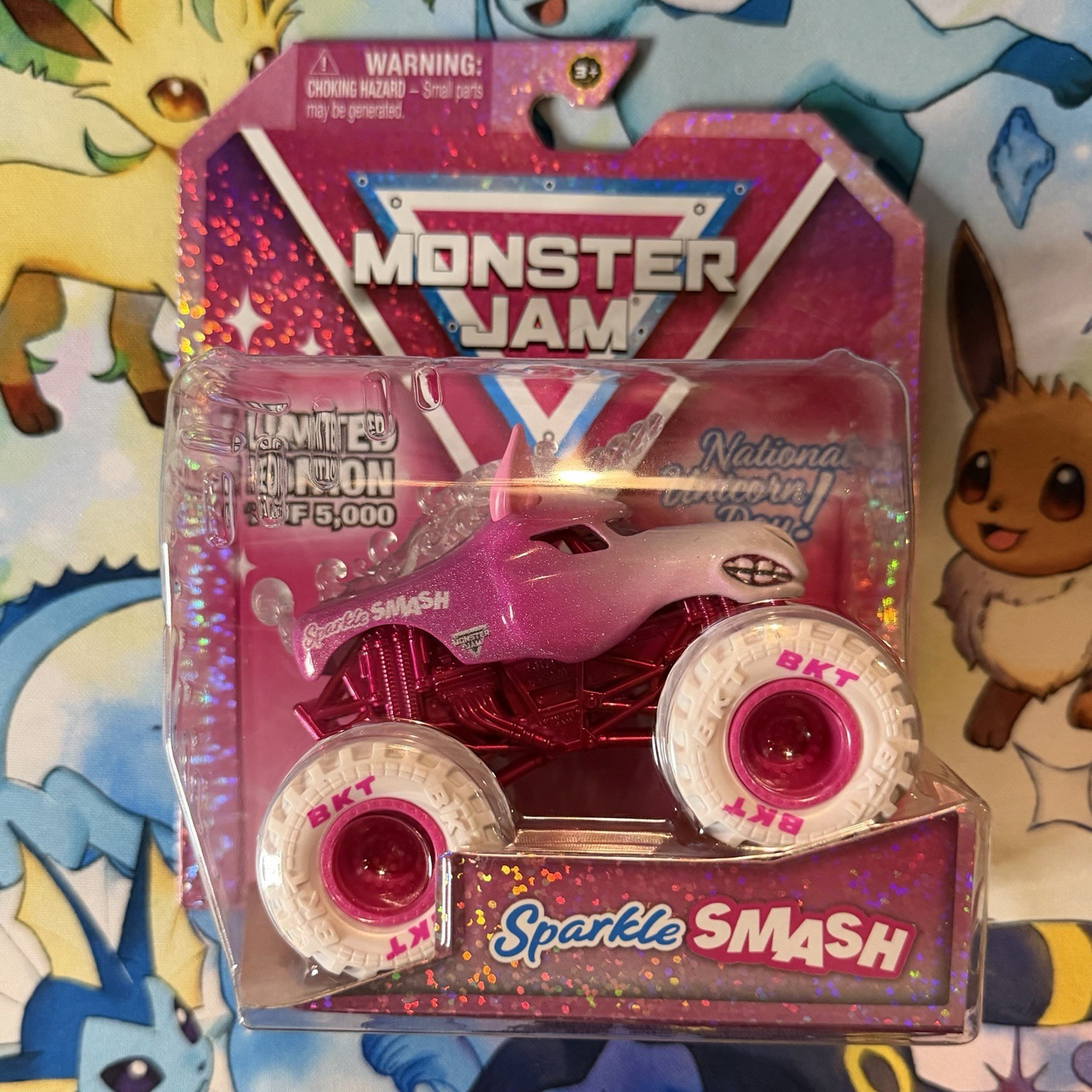SPARKLE SMASH NATIONAL UNICORN DAY MONSTER JAM LIMITED EDITION 1 OF 5000 1/64