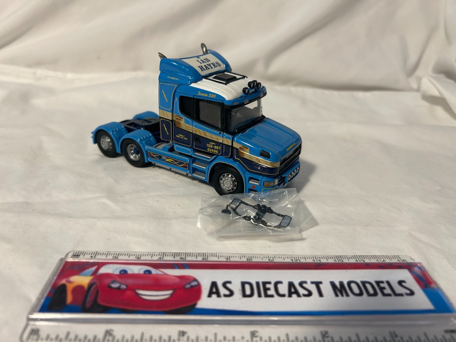 Corgi Modern Truck Scania T Cab Ian Hayes Tractor Unit 1/50