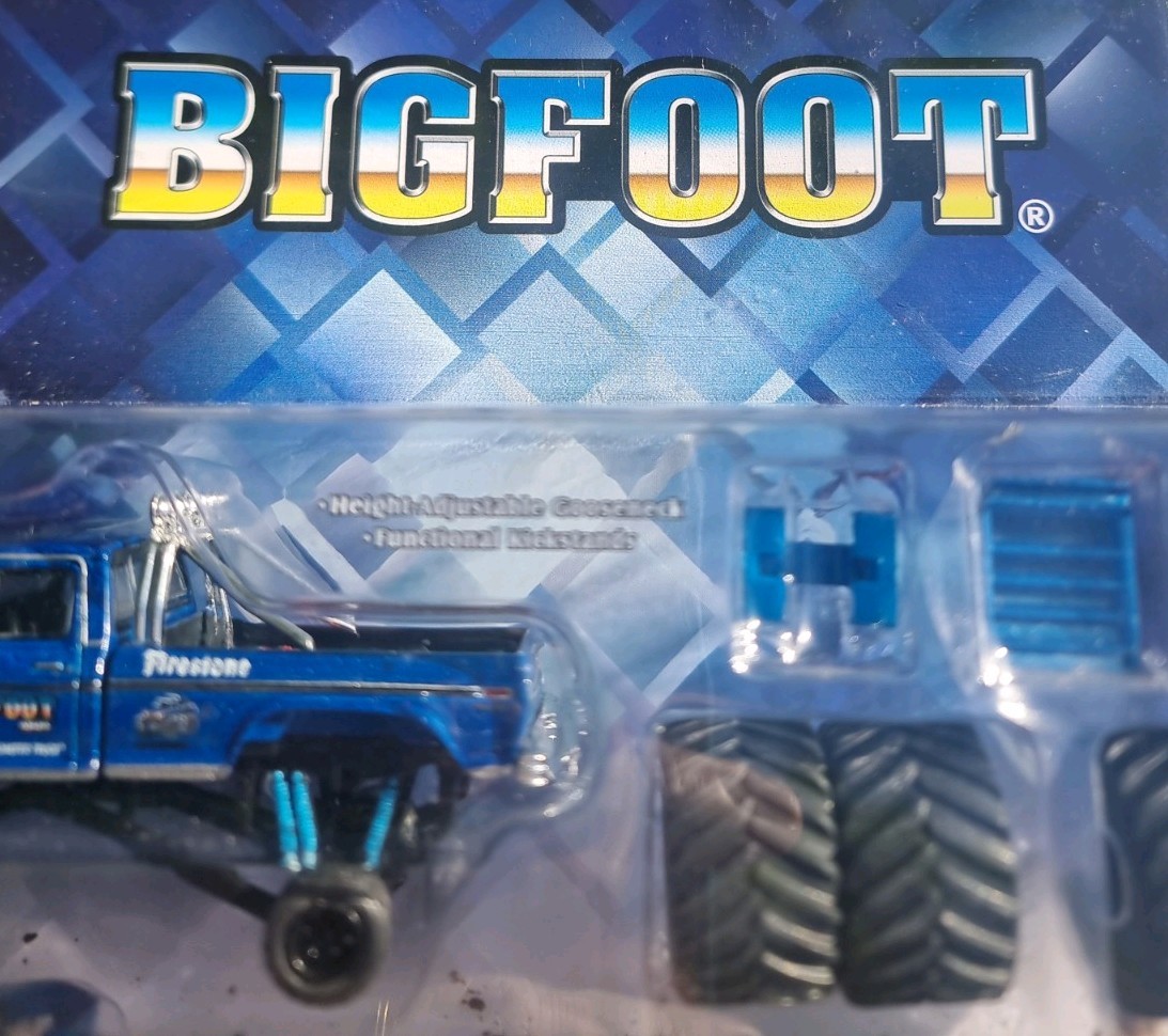 2019 Exclusive Greenlight Collections Limited Edition BIGFOOT With Trailer MIP