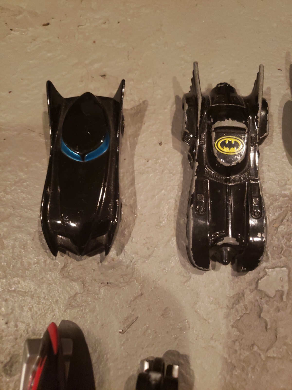 Vintage Batman, 8 Die Cast Vehicles, 4 Plastic, 5 Die-cast and plastic figs