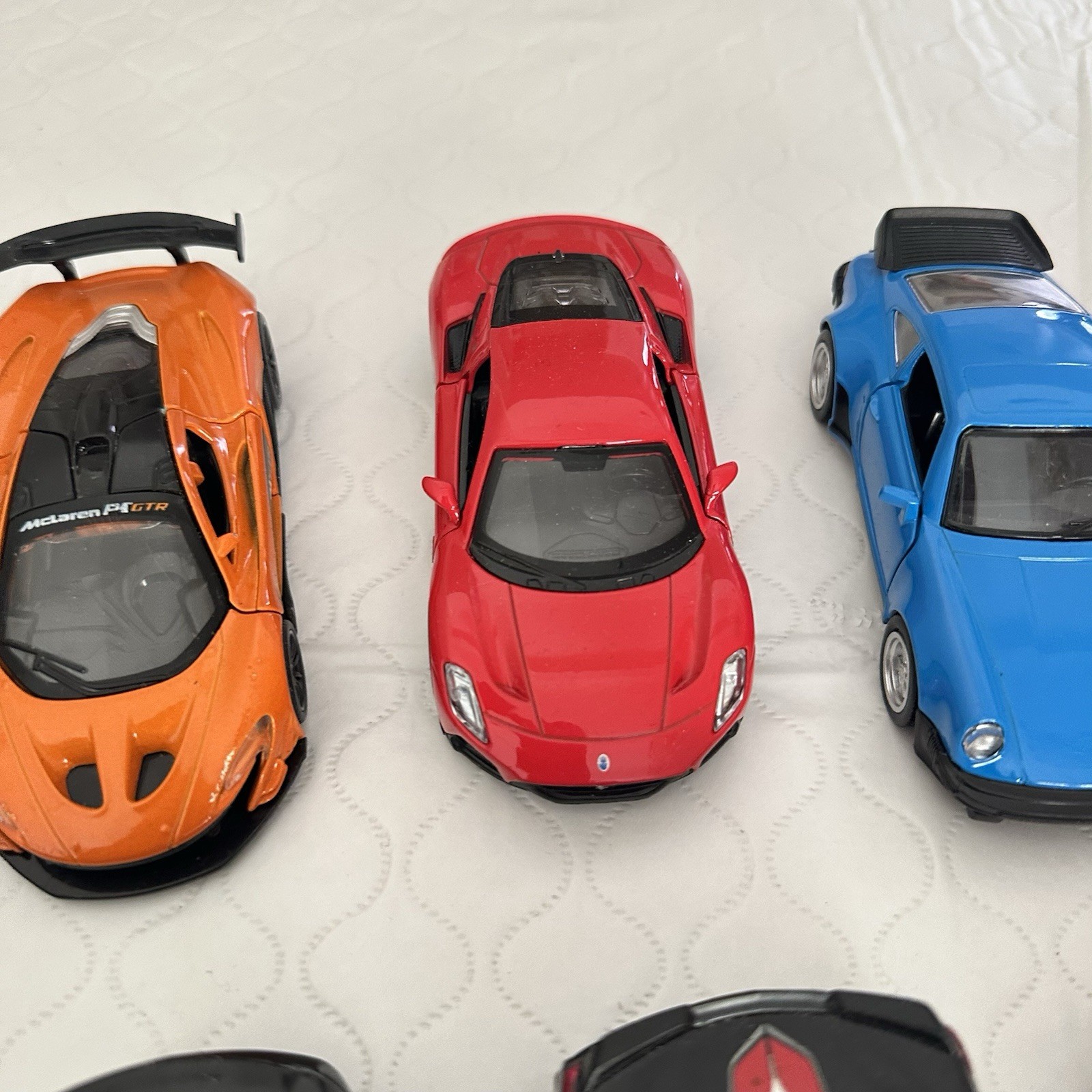 UNI Fortune Kintoy Hot Wheels KINSMART RMZ MSZ City QDiecast Cars 1/36 Lot Of 22