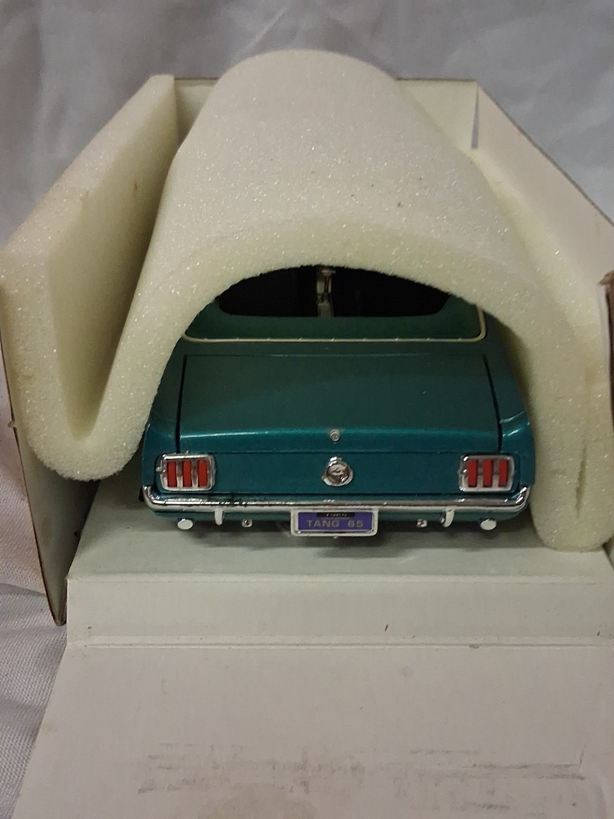 Mira die cast Ford Mustang Convertible 1965. Golden Line Collection. Teal NIB