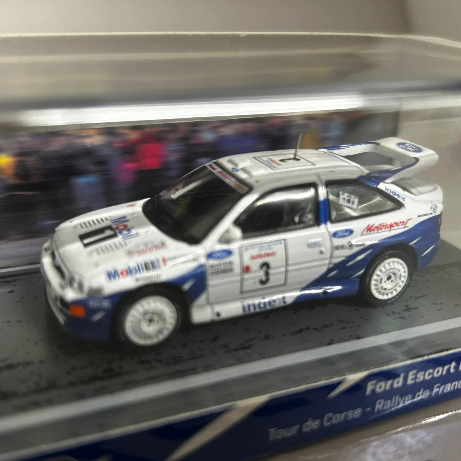 Tarmac Works 1/64 Ford Escort RS Cosworth 1993 Rallye Winner