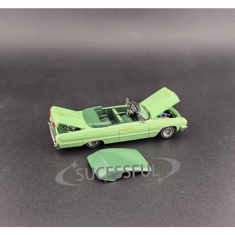 FW 1:64 Green Impala Lowrider Open Adjustable Chassis Diecast Car Model