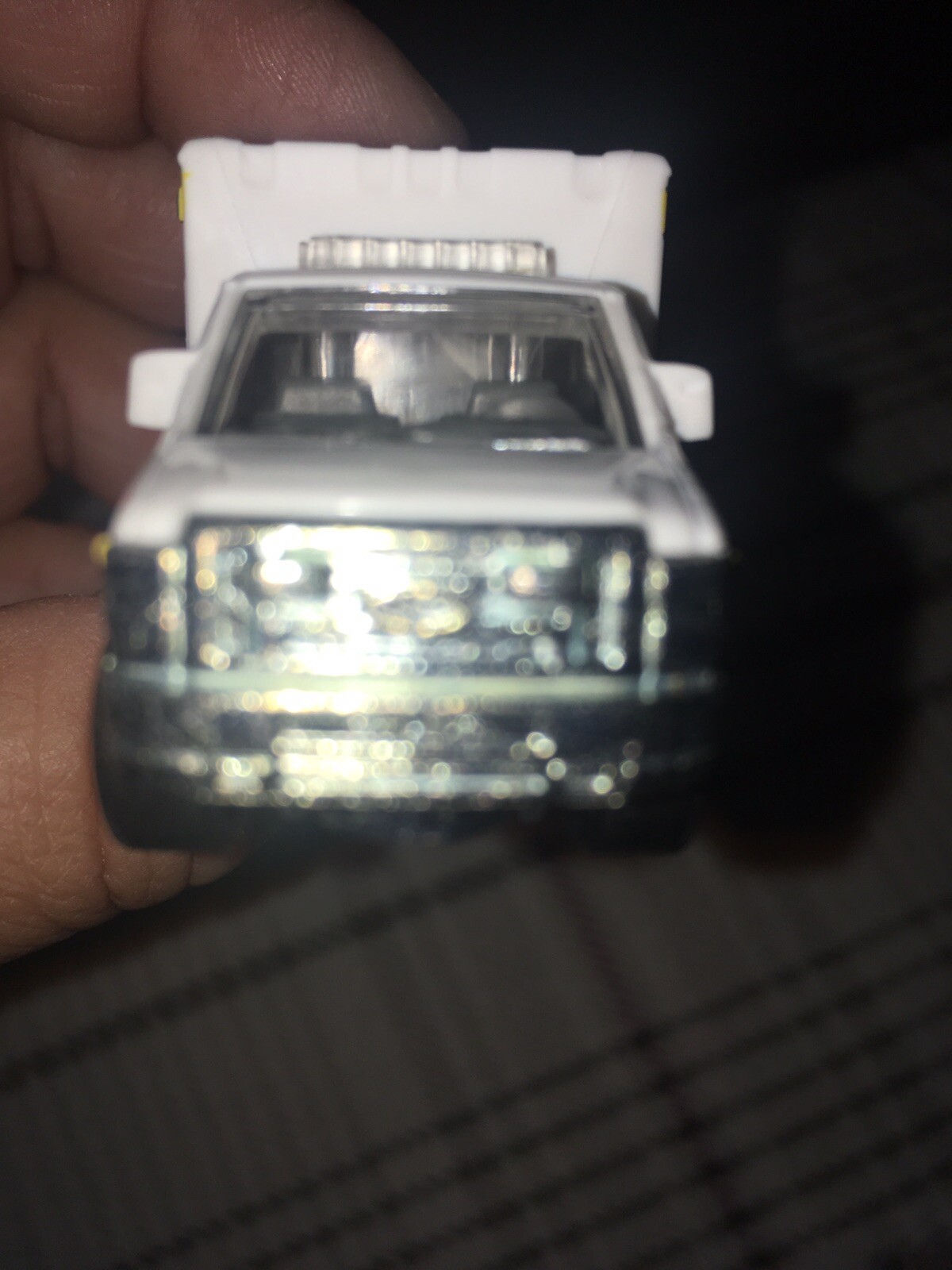 Matchbox Ford E-350 E350 Ambulance Santa Ursula SUAS 2009 MB944 car diecast 041