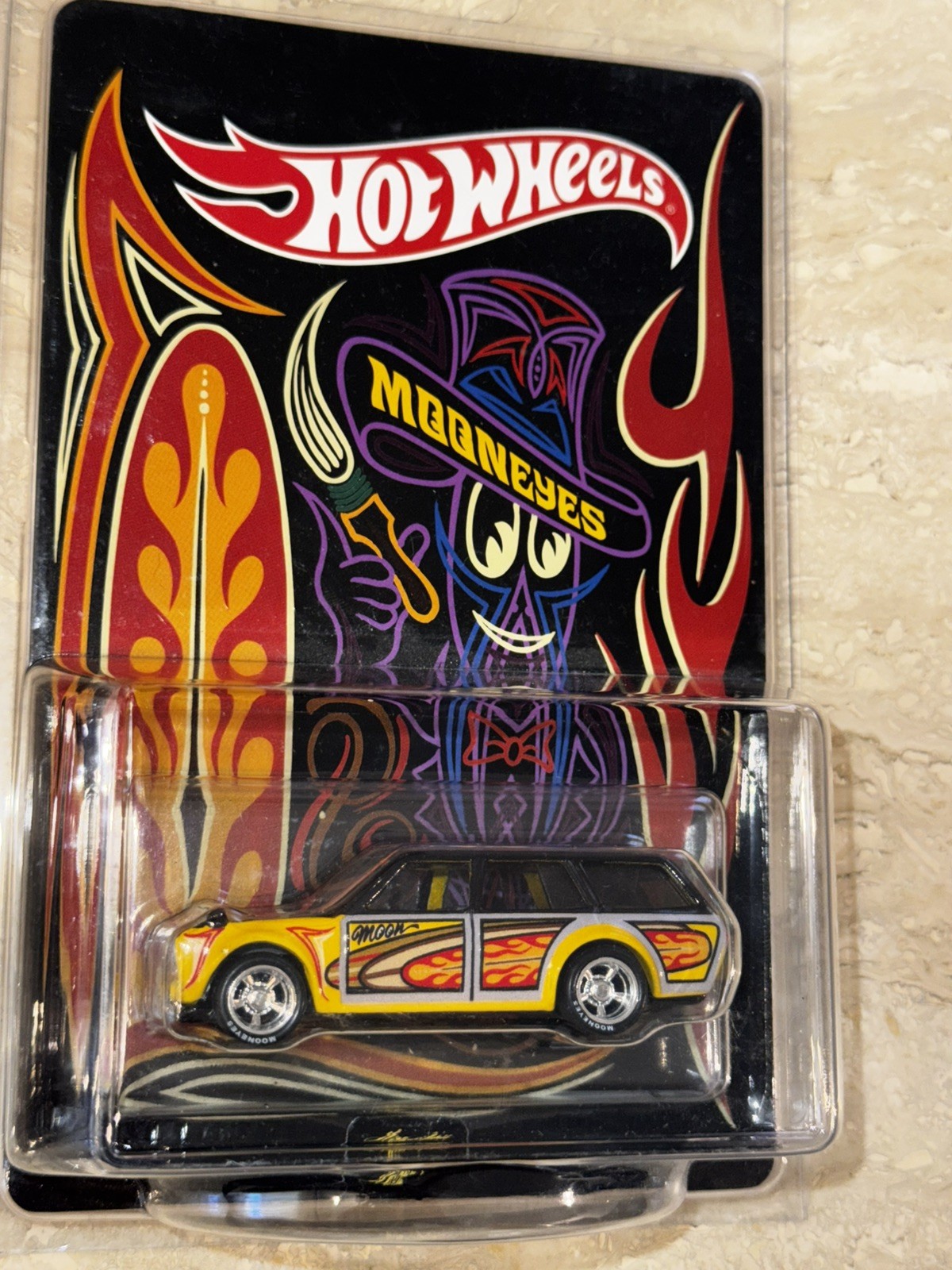 HOT WHEELS 2019 Yokoma Japan Convention ’71 Datsun 510 Wagon Mooneyes L/R Set