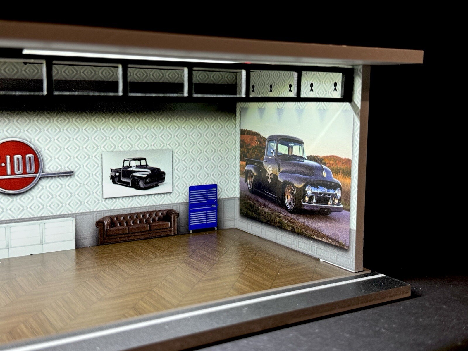 Ford F100 Truck Theme FOR Hot Wheels 1:64 Model Diorama Garage LED Lighting!