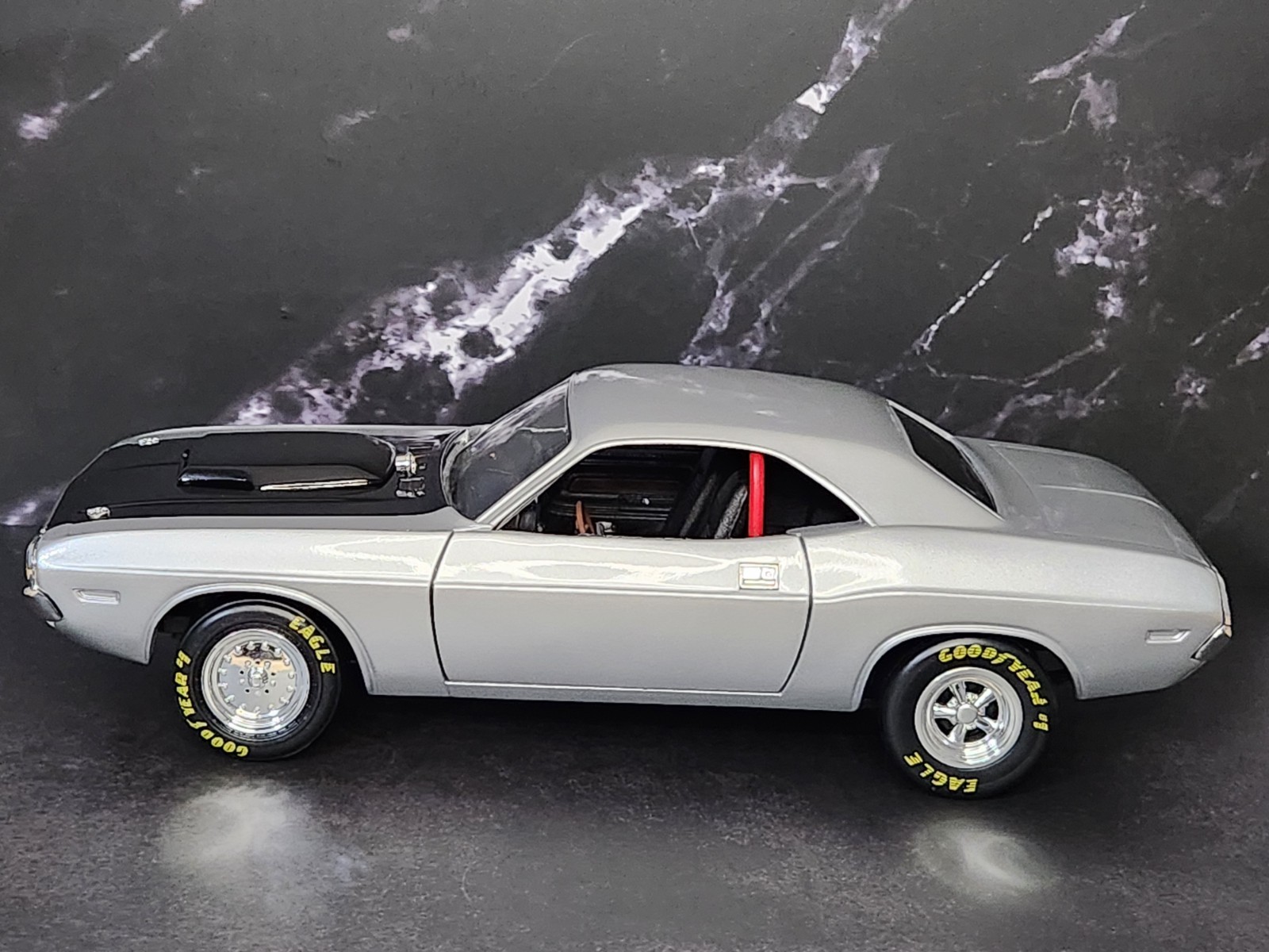 1/18 ERTL 1970 CHALLENGER-CUSTOM BUILT-READ DESCRIPTION FULLY!!