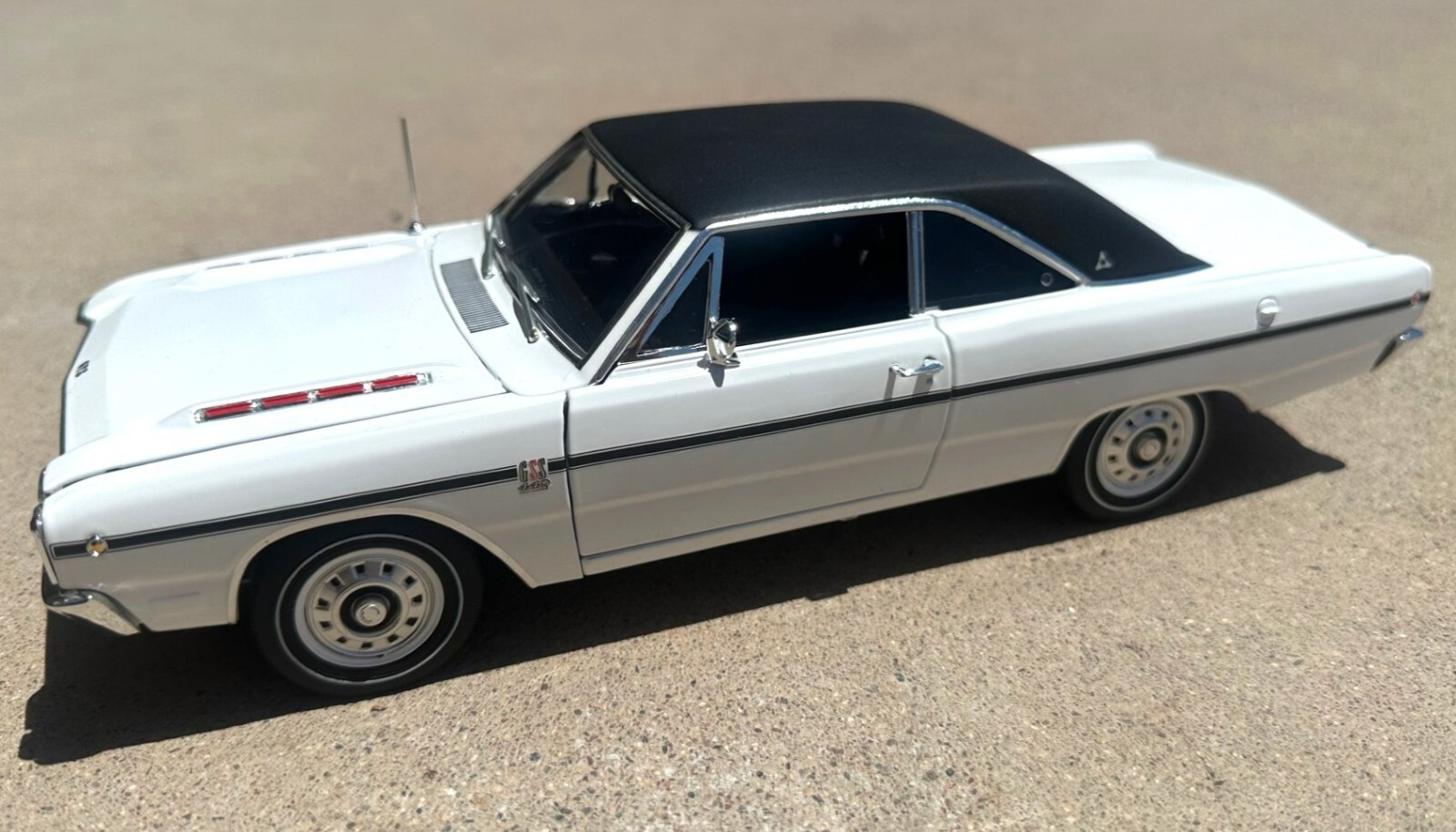 1/64 scale, Johnny Lighting, Mr Norms, 1968 Dodge Dart, GSS 440, 1st by YCID