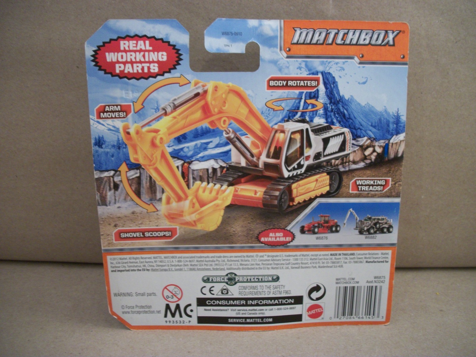 New 2012 Mattel Matchbox Real Working Parts MBX Excavator W6875