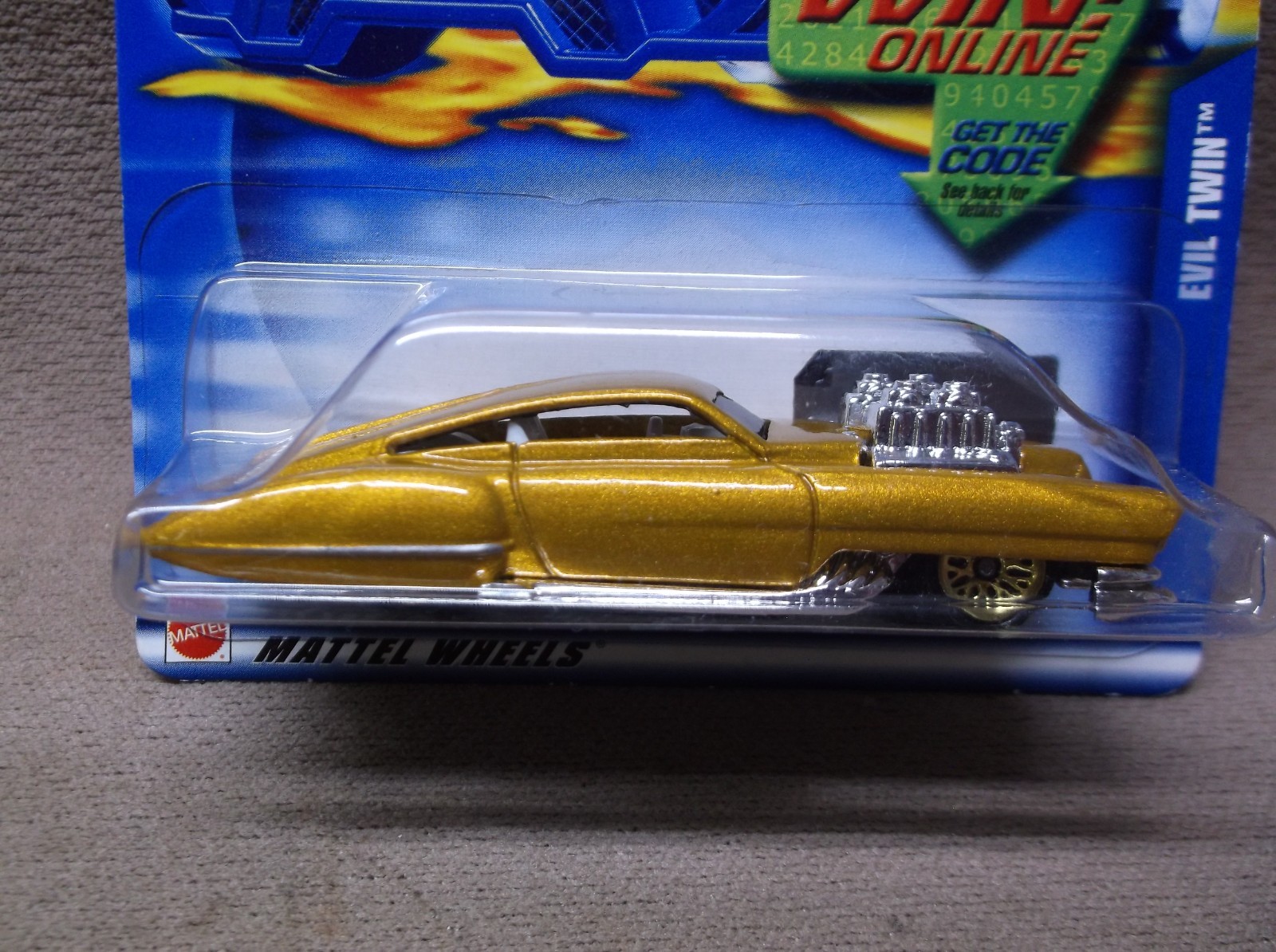 HOT WHEELS 2002 #123 GOLD EVIL TWIN CUSTOM CADILLAC FASTBACK CADZILLA HOT ROD