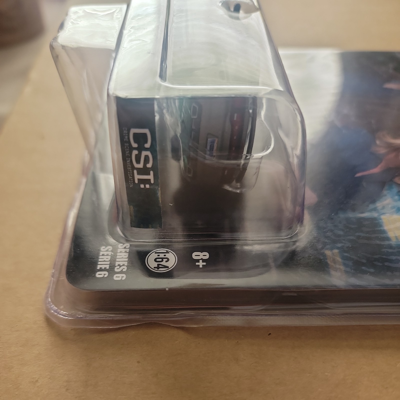 GREENLIGHT HOLLYWOOD SERIES 6 CSI-2011 DODGE CHARGER 1:64